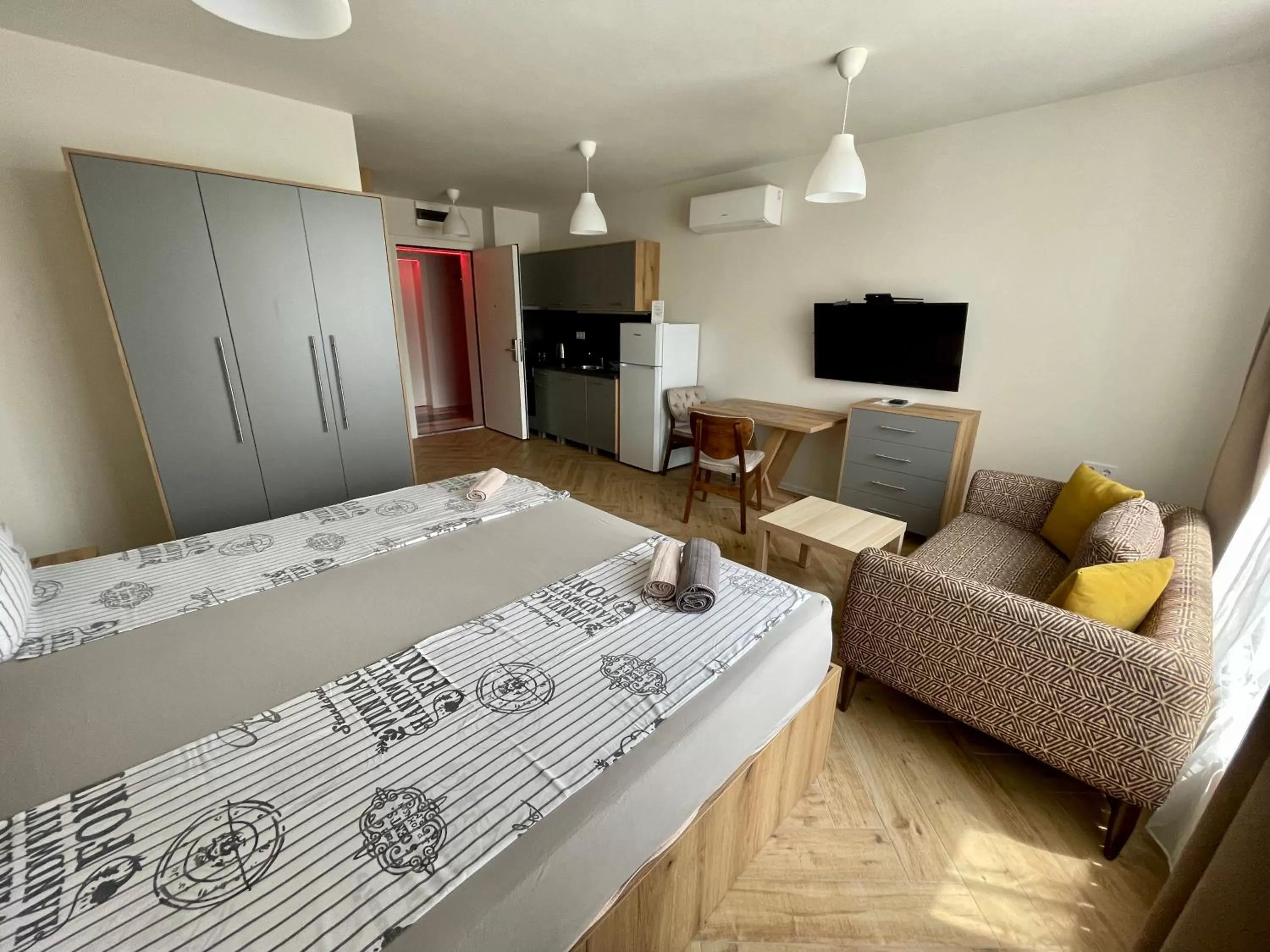 WOW Apartments