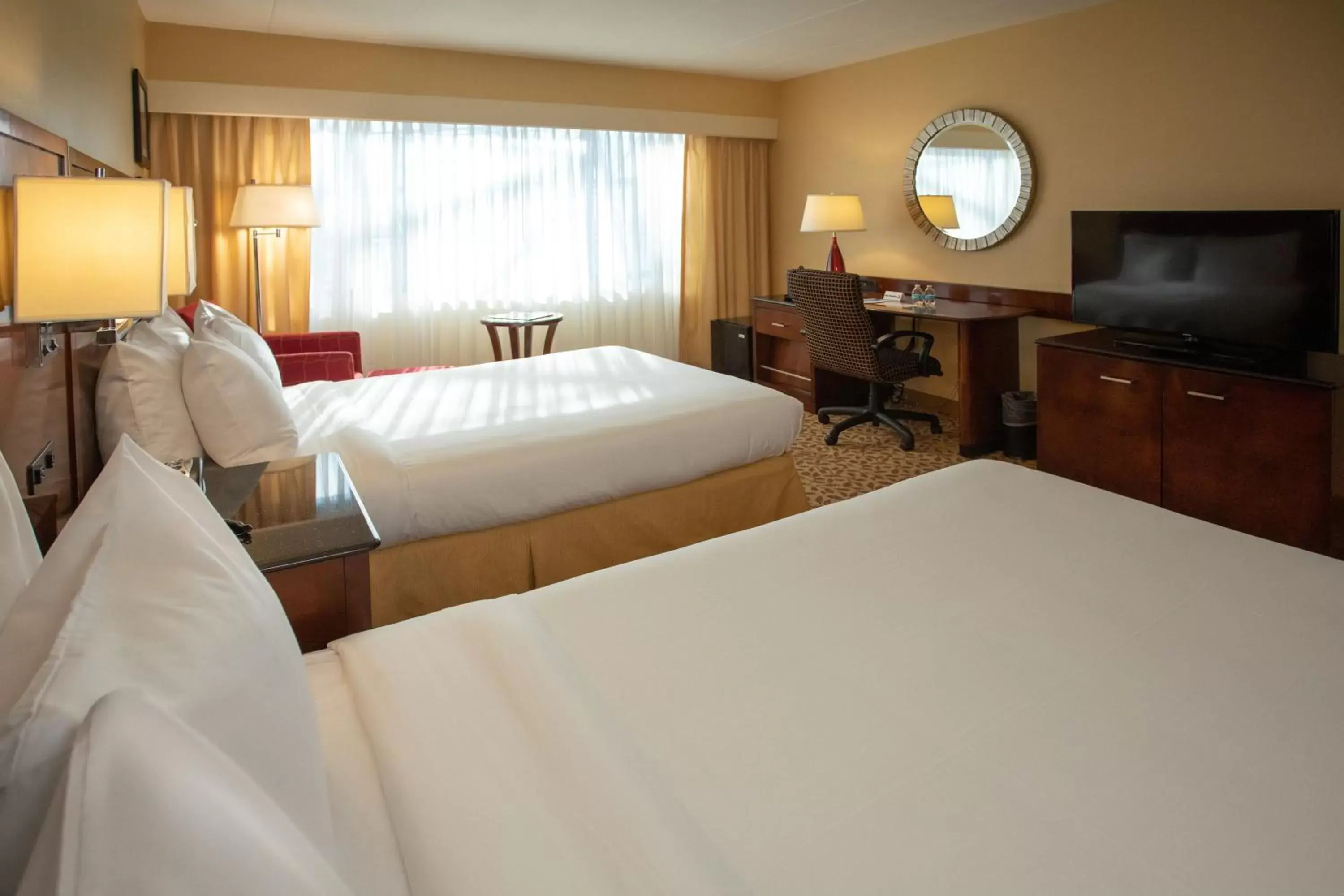 Bed in Jake's 58 Casino Hotel - Adult Only