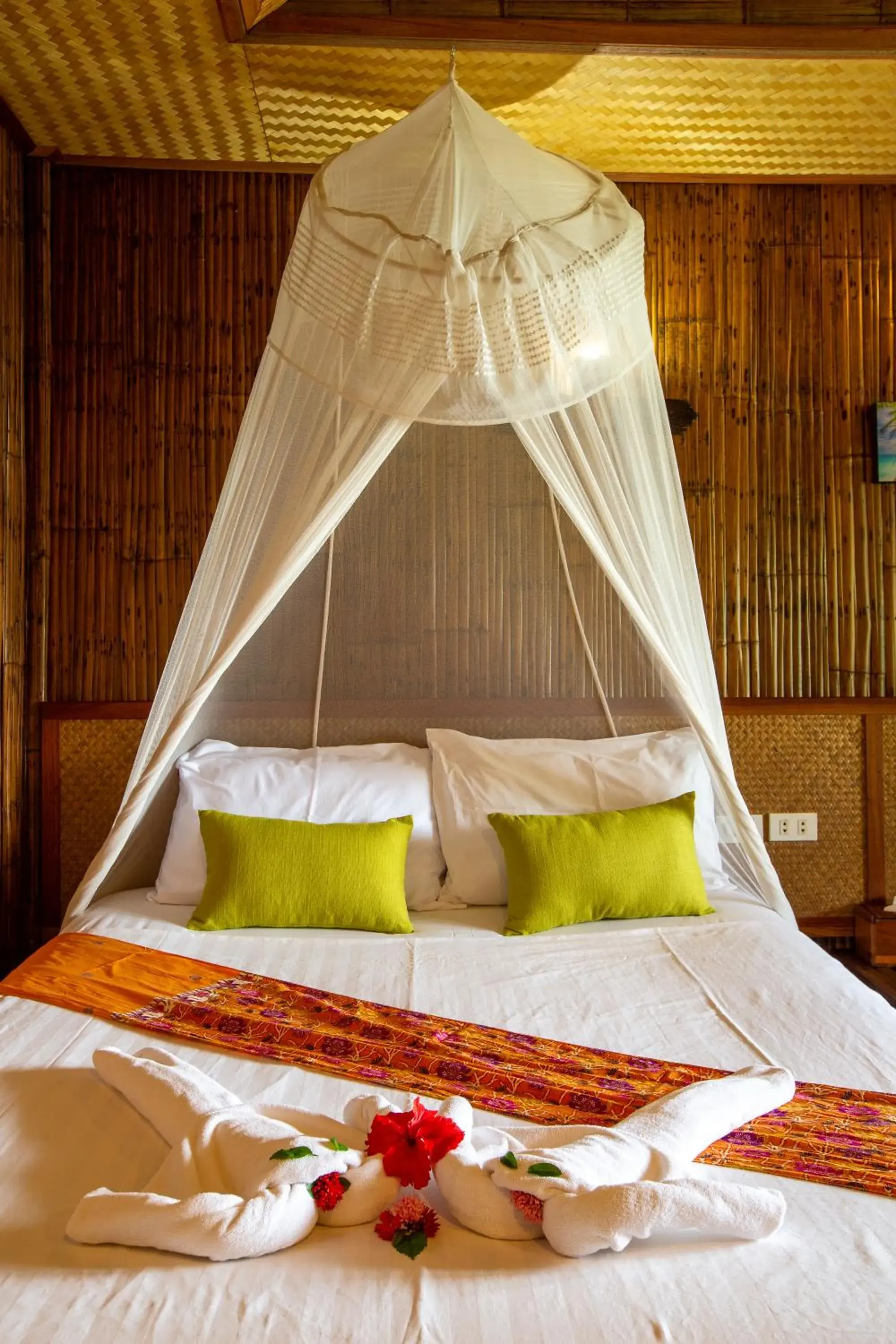 Bedroom, Bed in Railay Garden View Resort