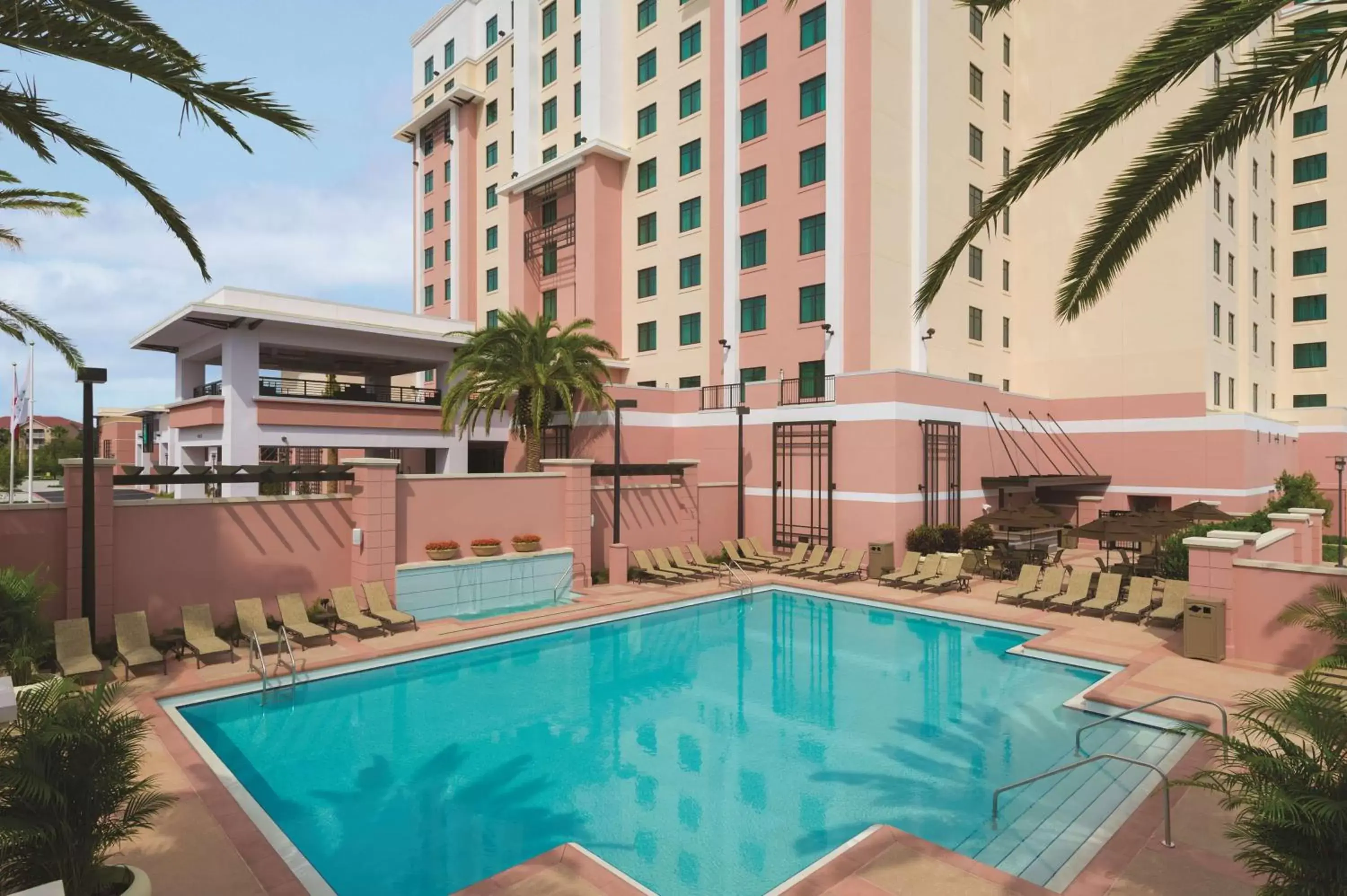 Pool view, Swimming Pool in Embassy Suites by Hilton Orlando Lake Buena Vista South