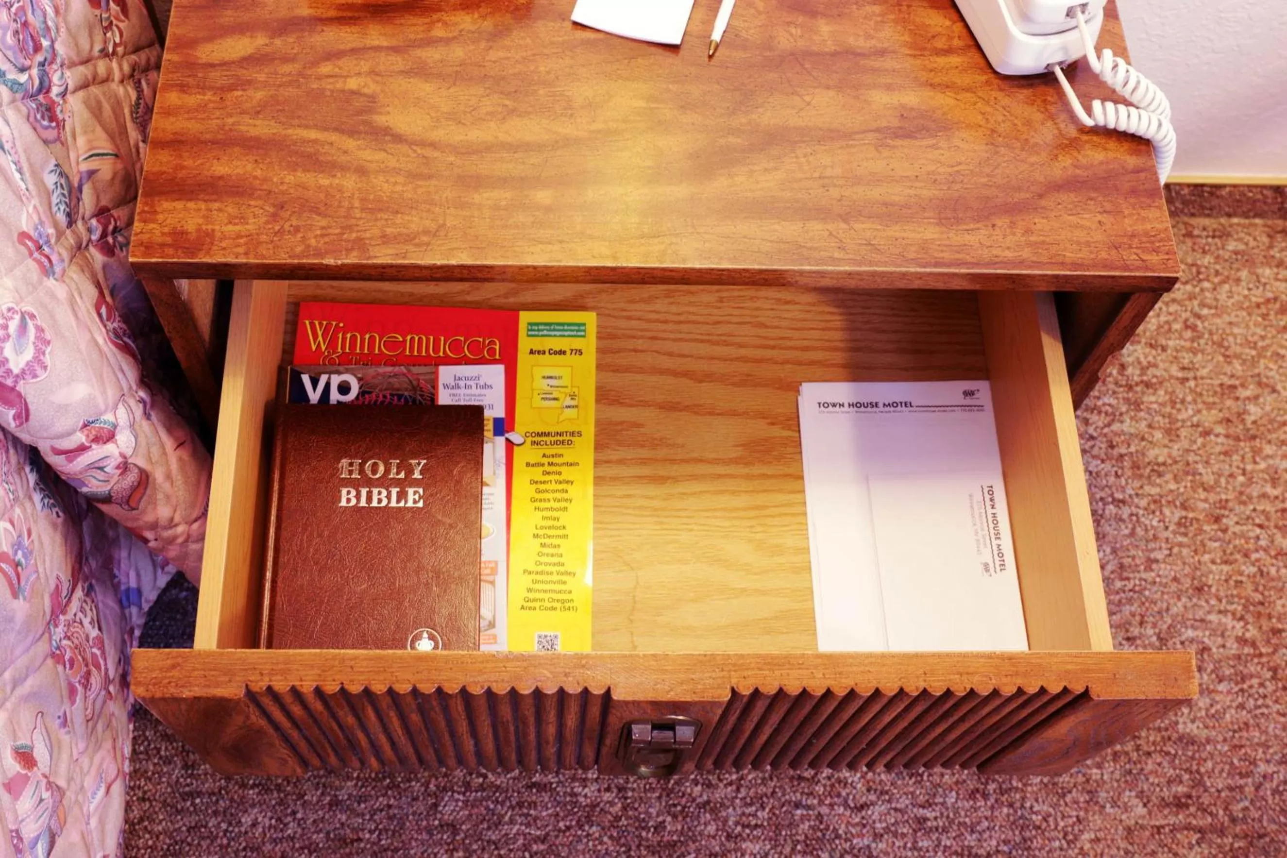 Decorative detail in Town House Motel