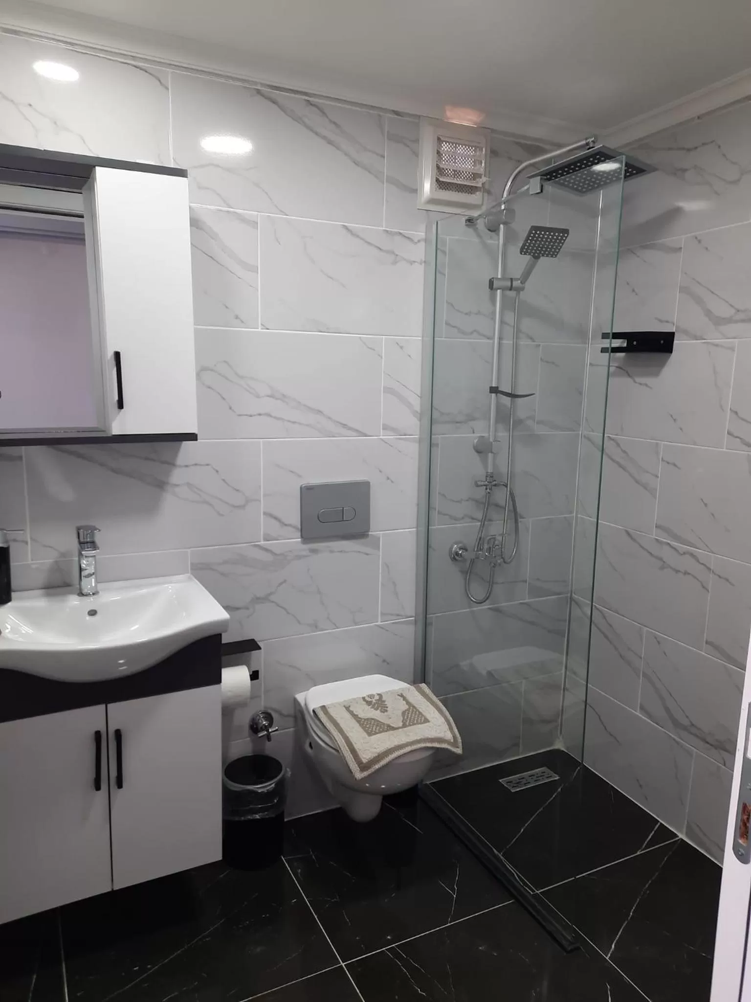 Bathroom in Ephesian Hotel & Guesthouse