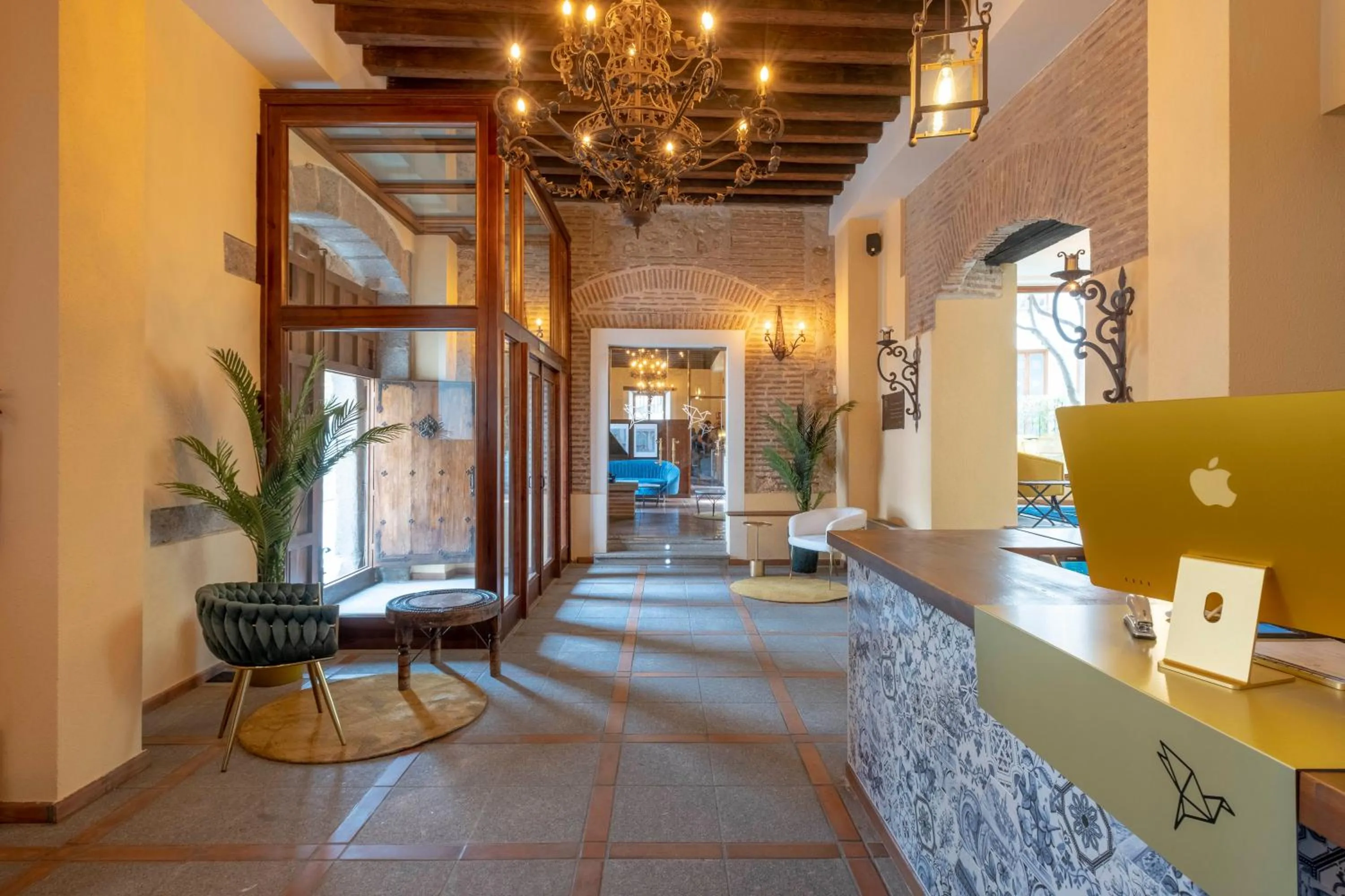 Lobby or reception in Hotel Cetina Palacio Ayala Berganza