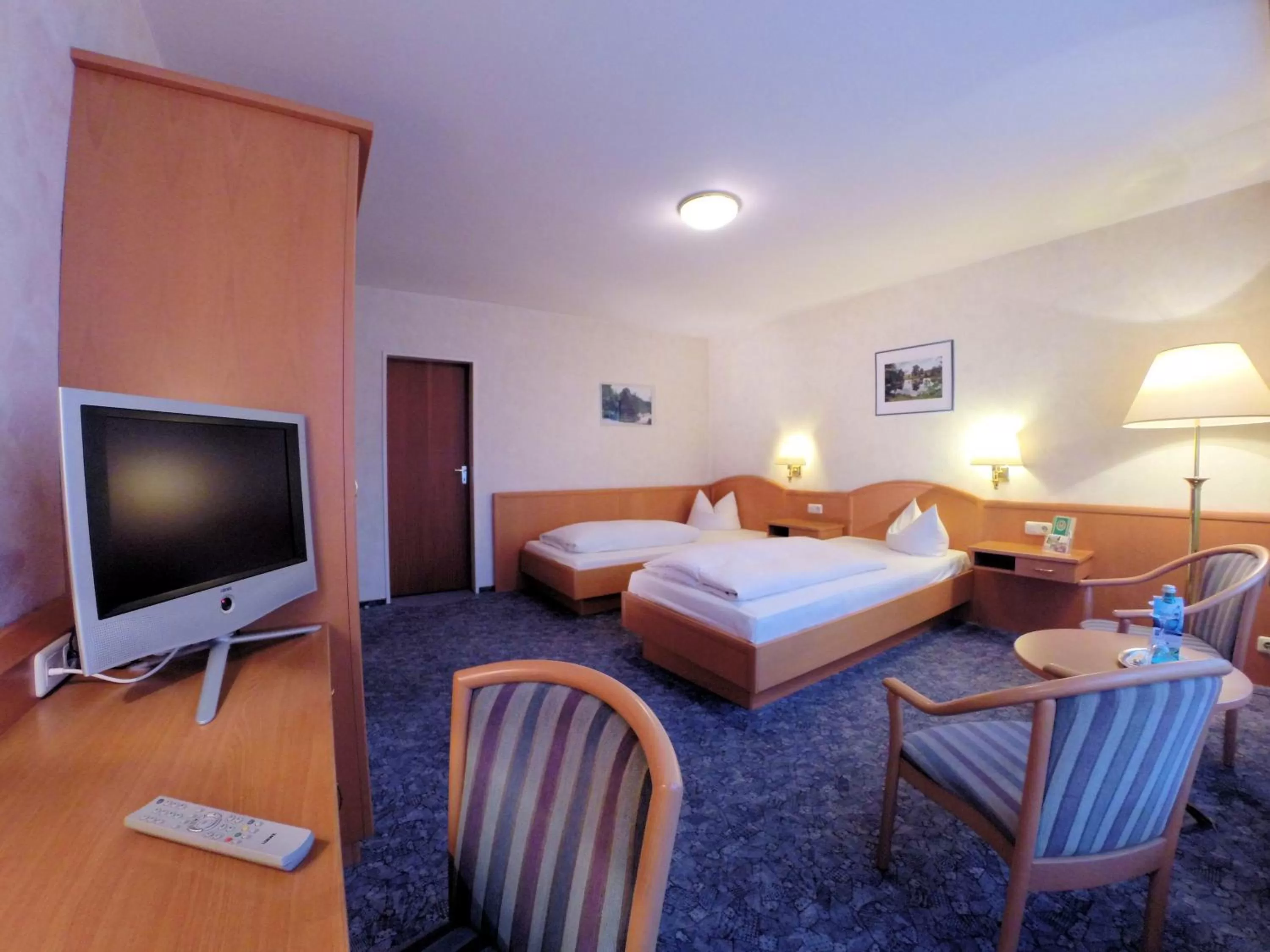 Day, Bed in Frommanns Landhotel