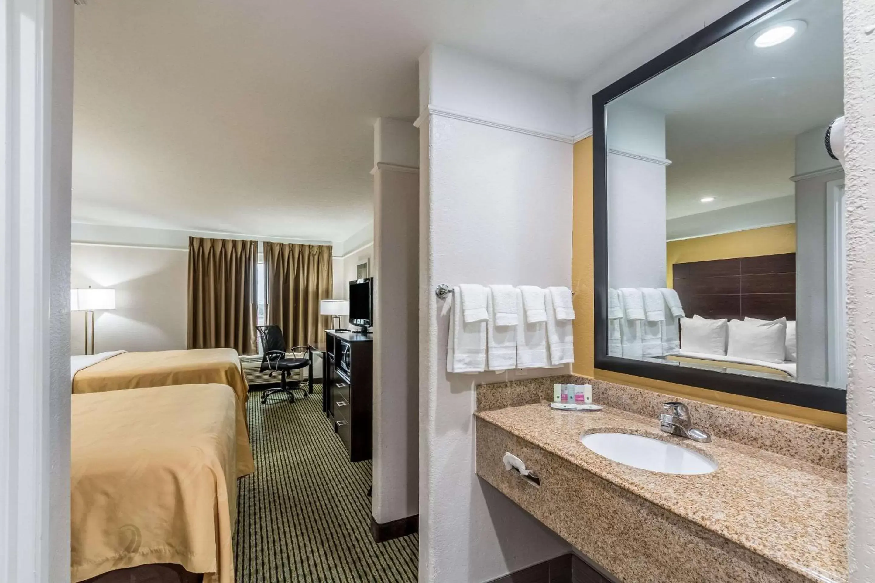 Queen Room with Two Queen Beds - Non-Smoking in Quality Inn & Suites SeaWorld North