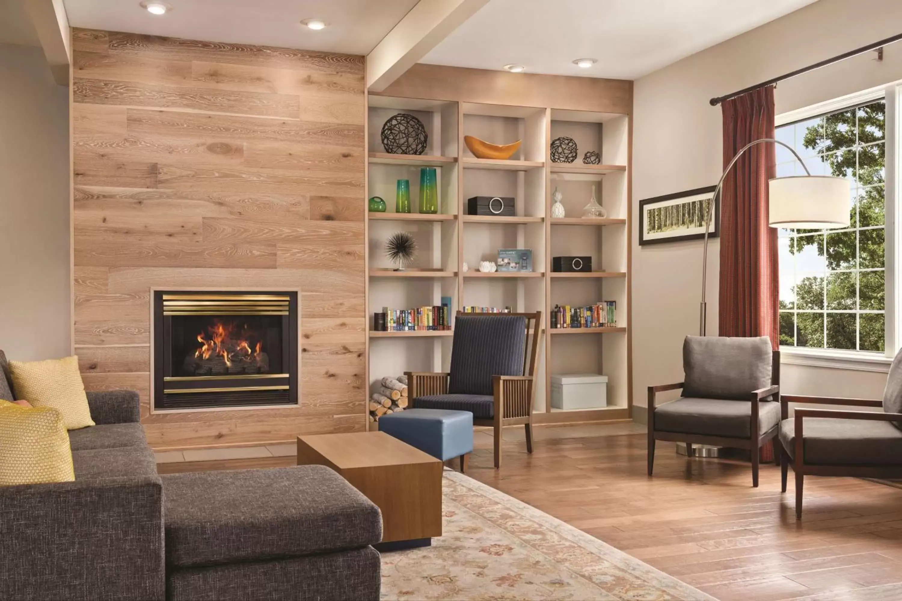 Lobby or reception, Seating Area in Country Inn & Suites by Radisson, Woodbury, MN