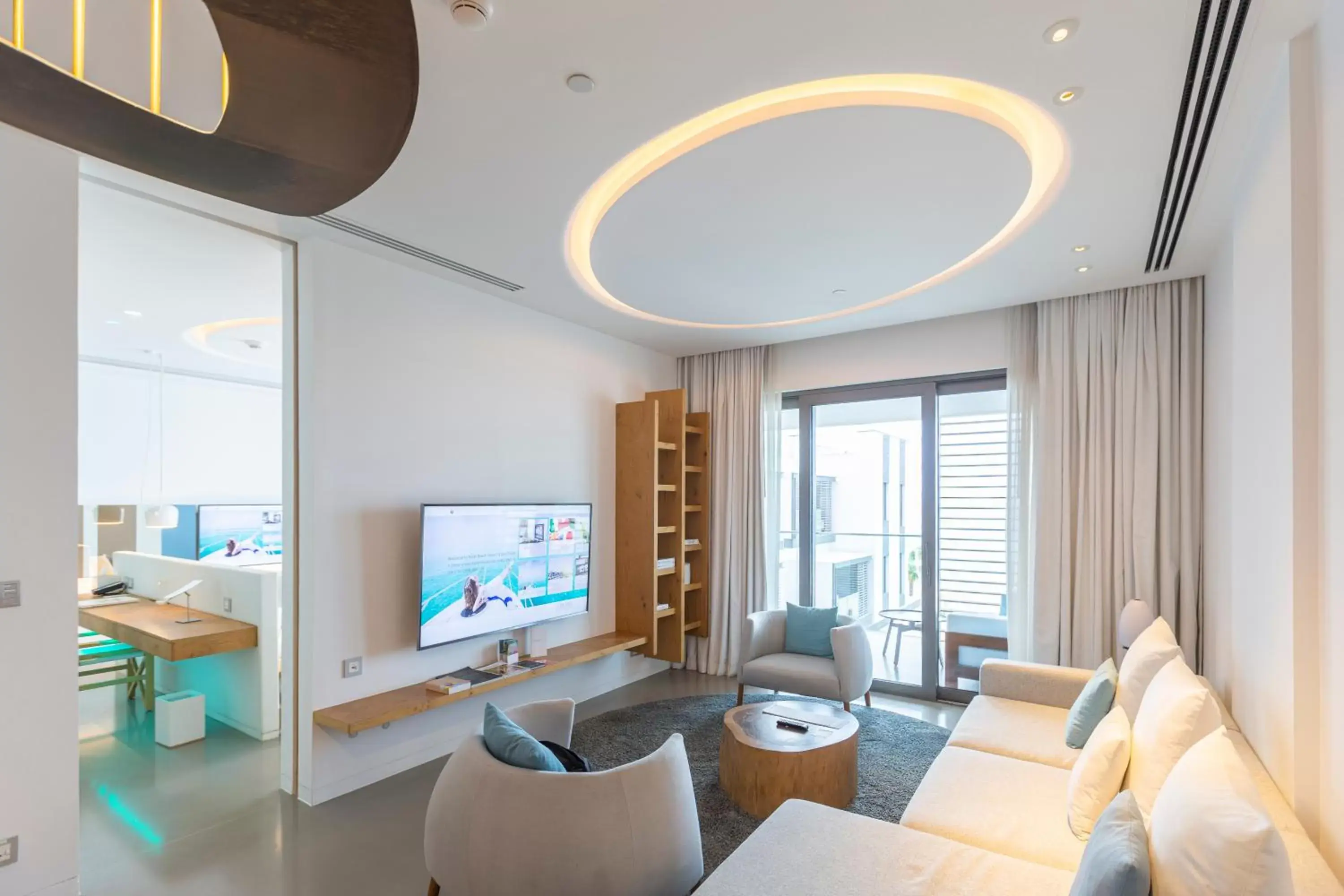Living room, Seating Area in Nikki Beach Resort & Spa Dubai