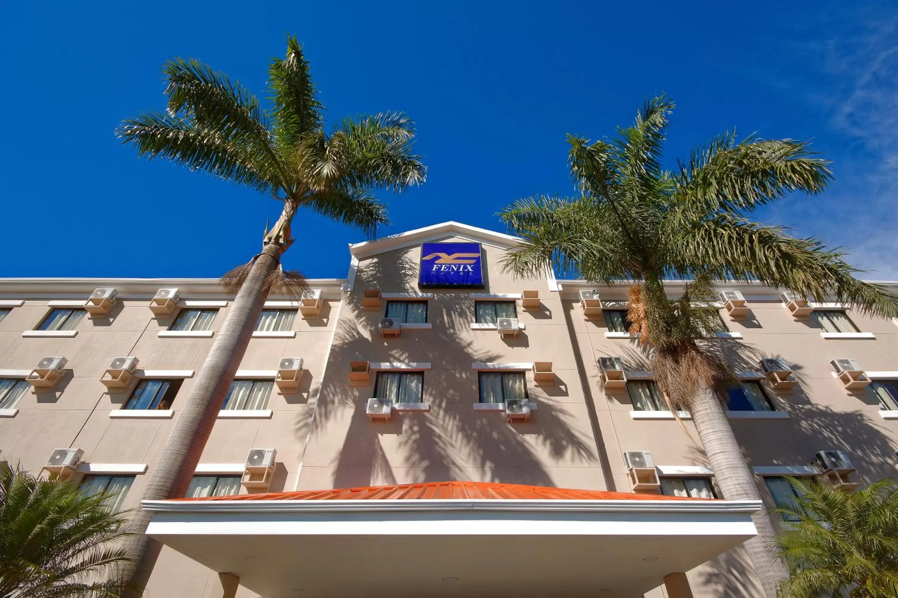 Property building in Fênix Hotel Limeira Property building in Fênix Hotel Limeira