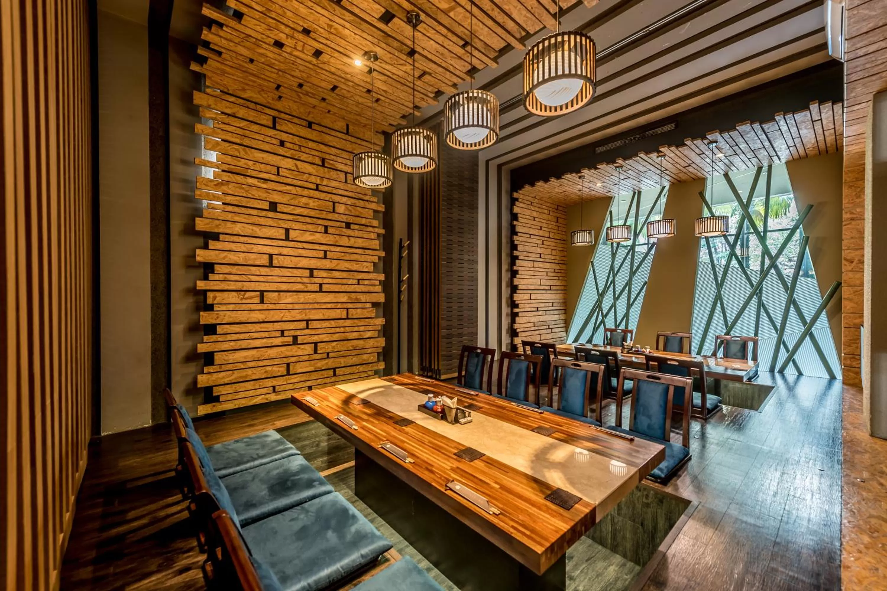 Restaurant/places to eat in Holiday Inn Cikarang Jababeka by IHG