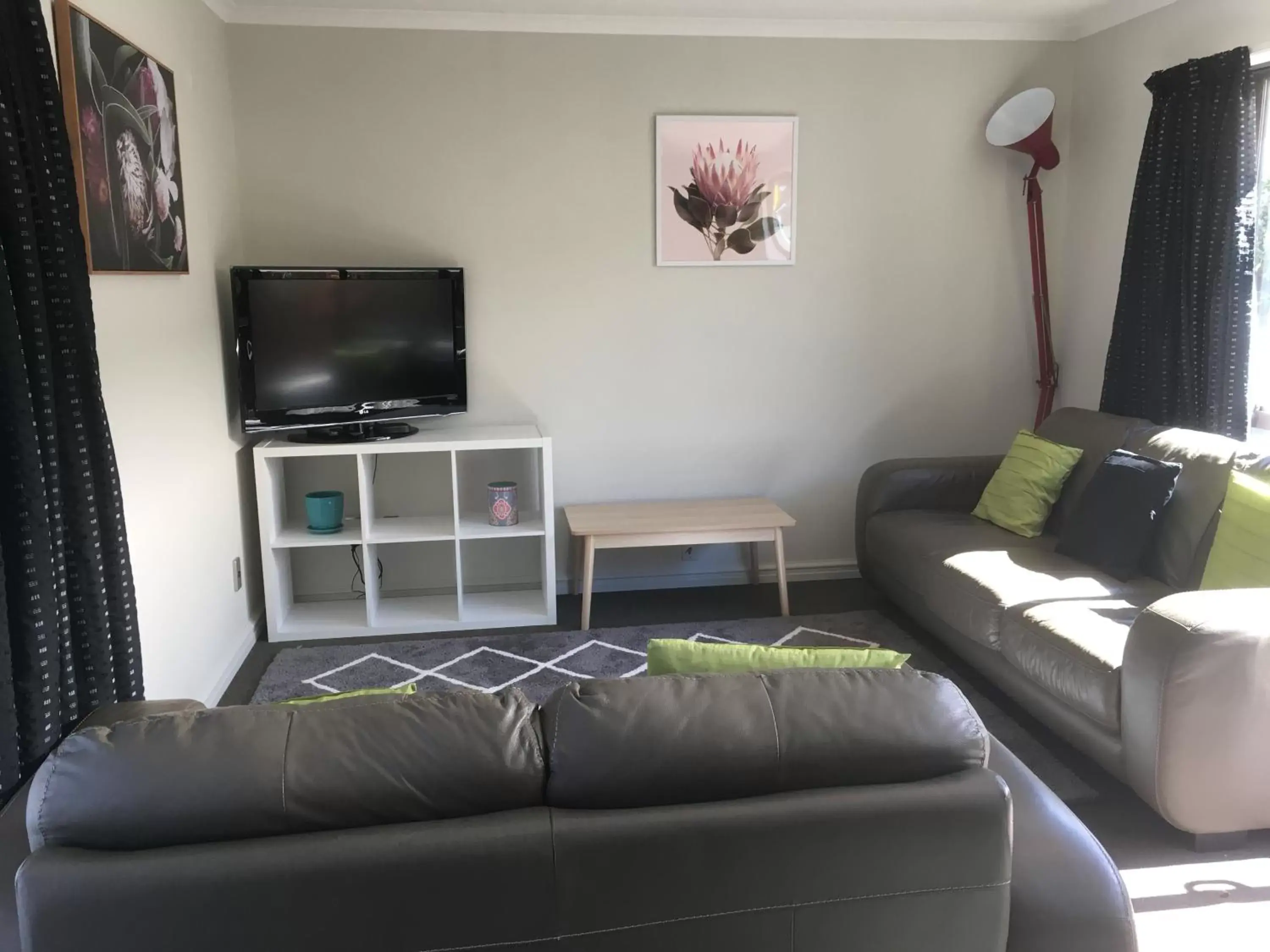 Living room, Seating Area in Kauri Motel on Riccarton