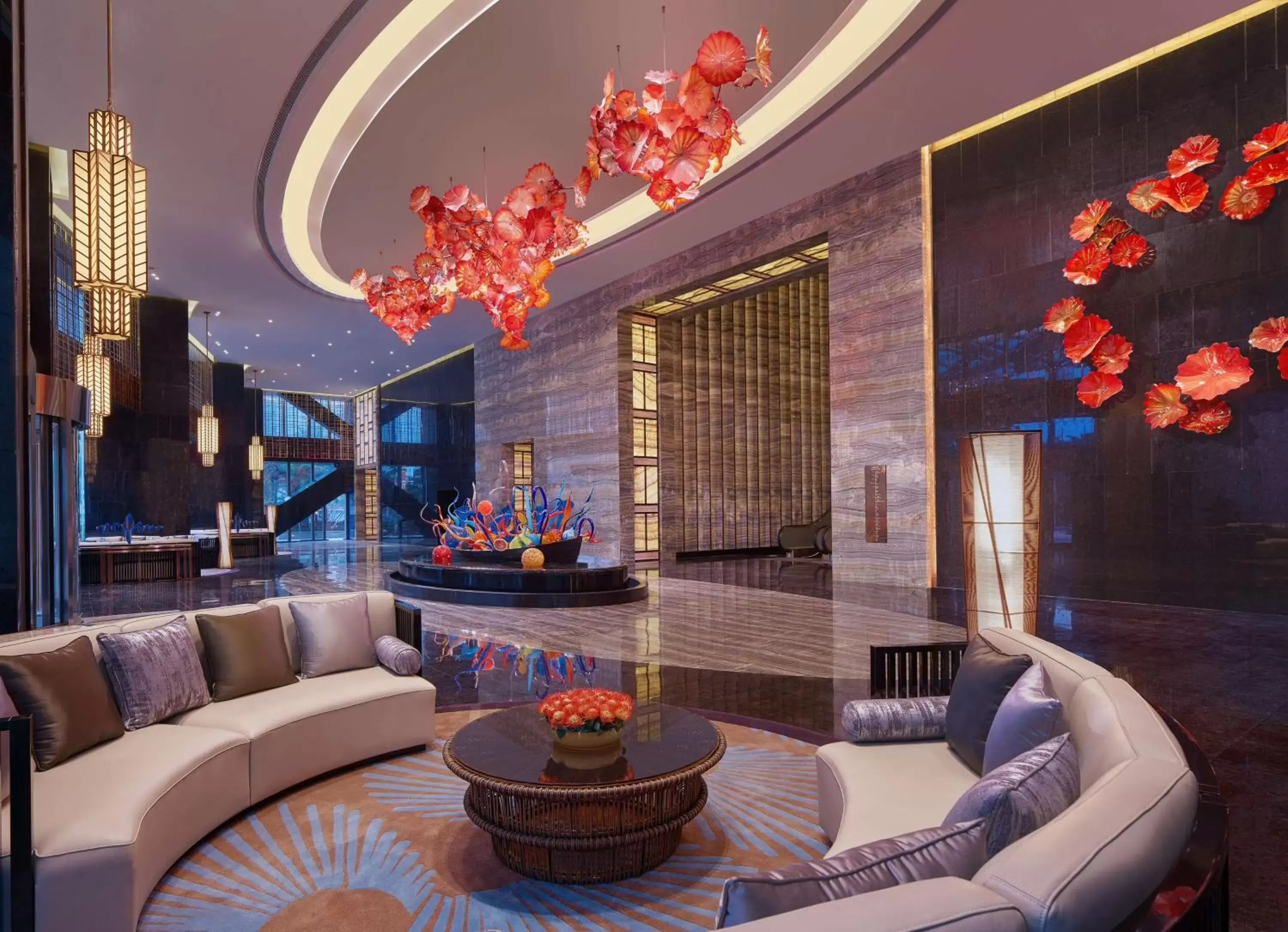 Lobby or reception, Lounge/Bar in Hilton Haikou