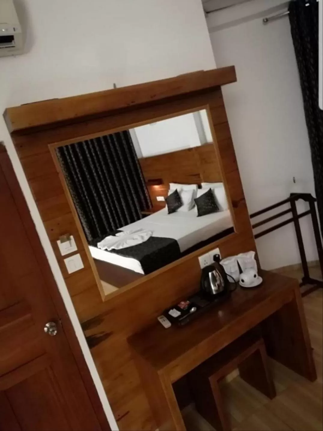 Kandyan View Holiday Bungalow free pickup from kandy