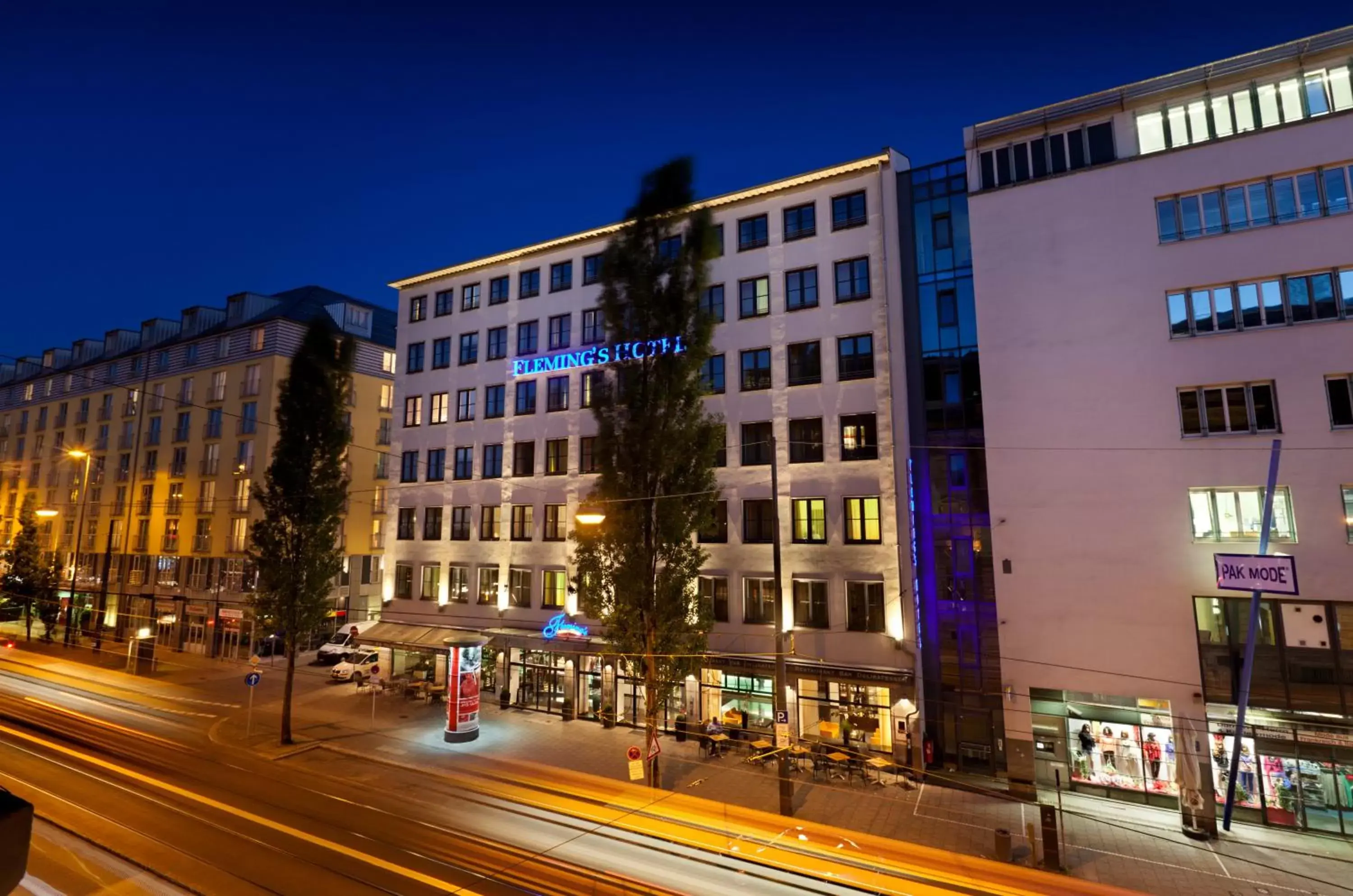 Facade/entrance, Property Building in Flemings Hotel München-City