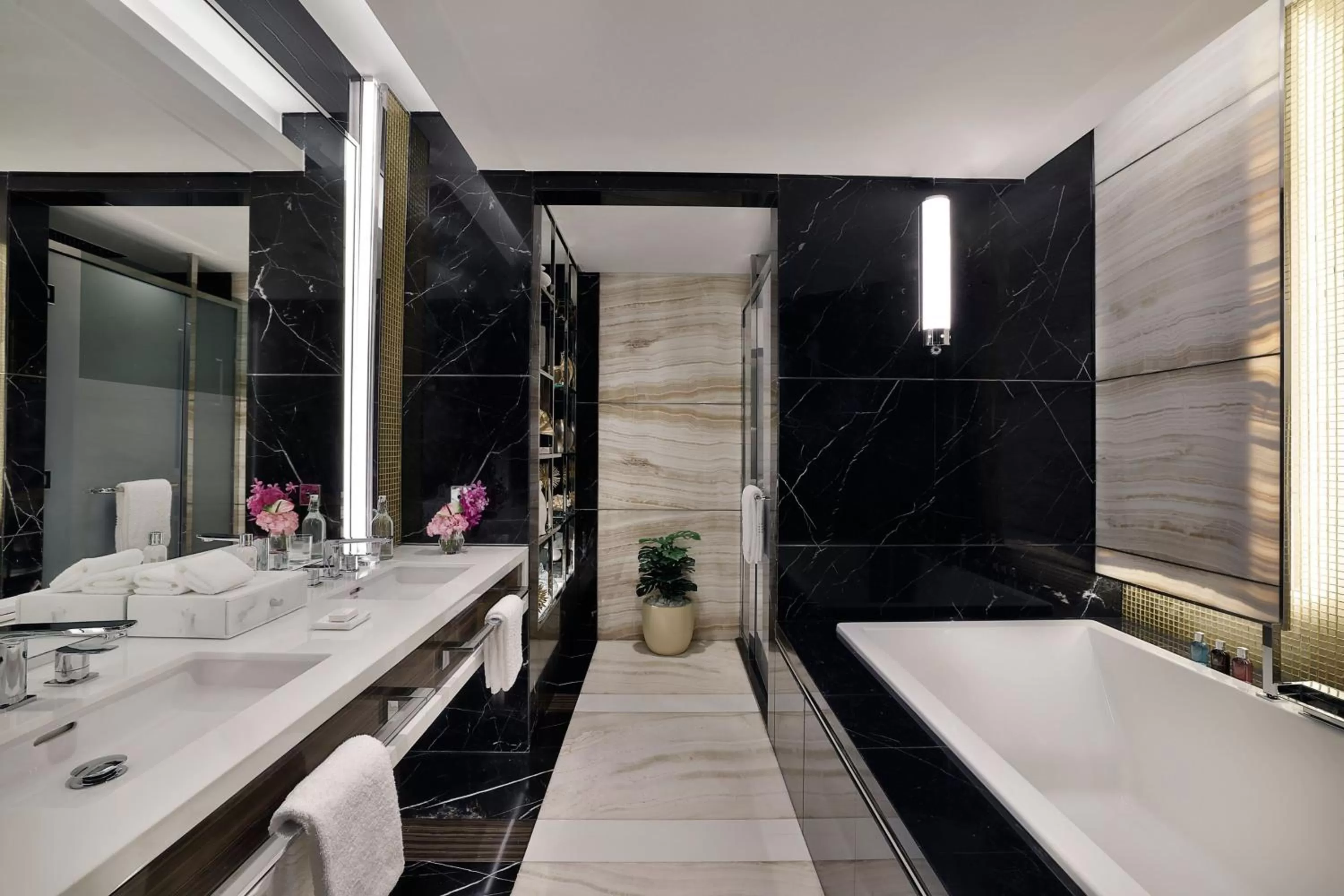 Photo of the whole room in Marriott Resort Palm Jumeirah, Dubai