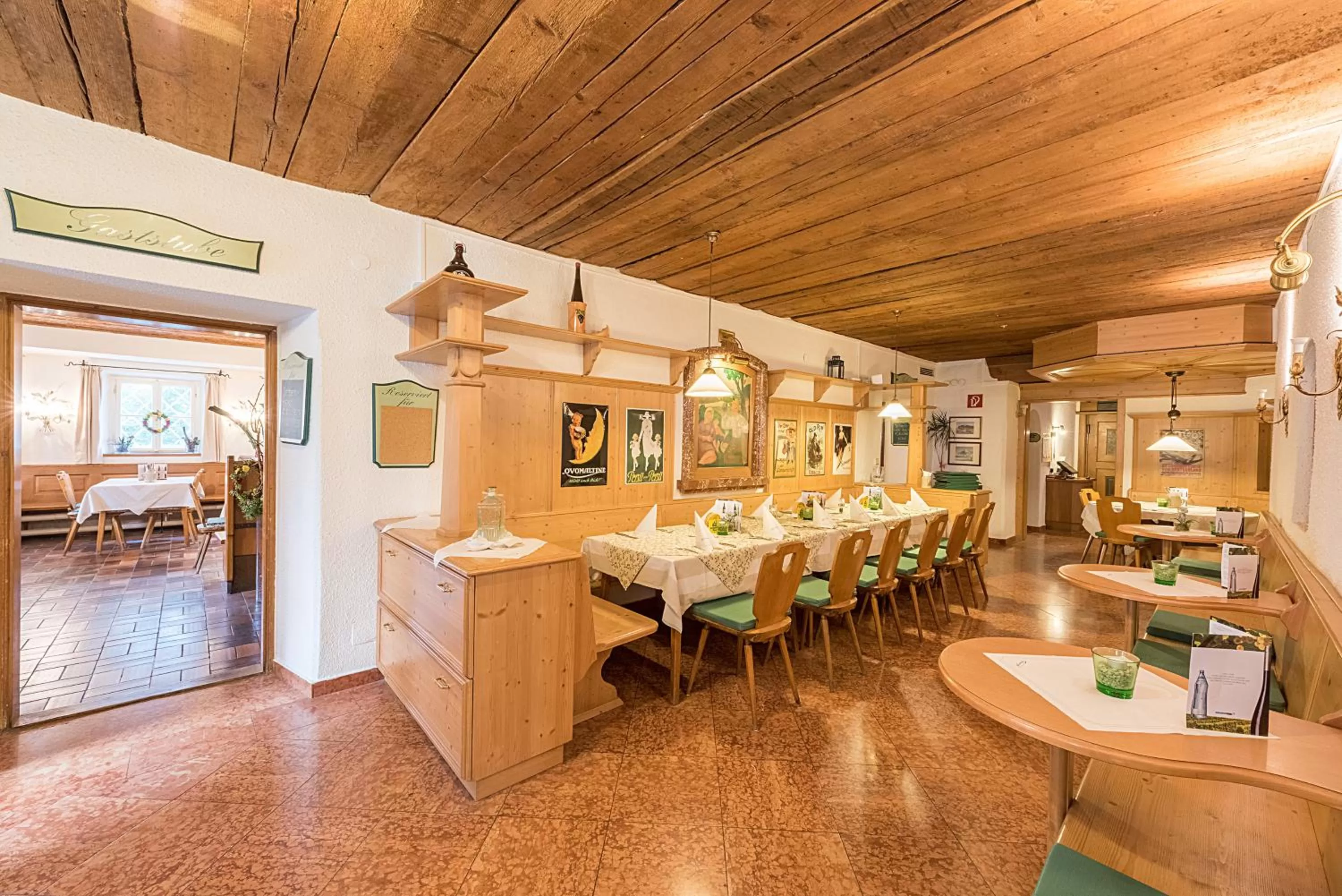 Restaurant/places to eat in Hotel Gasthof Bräuwirth