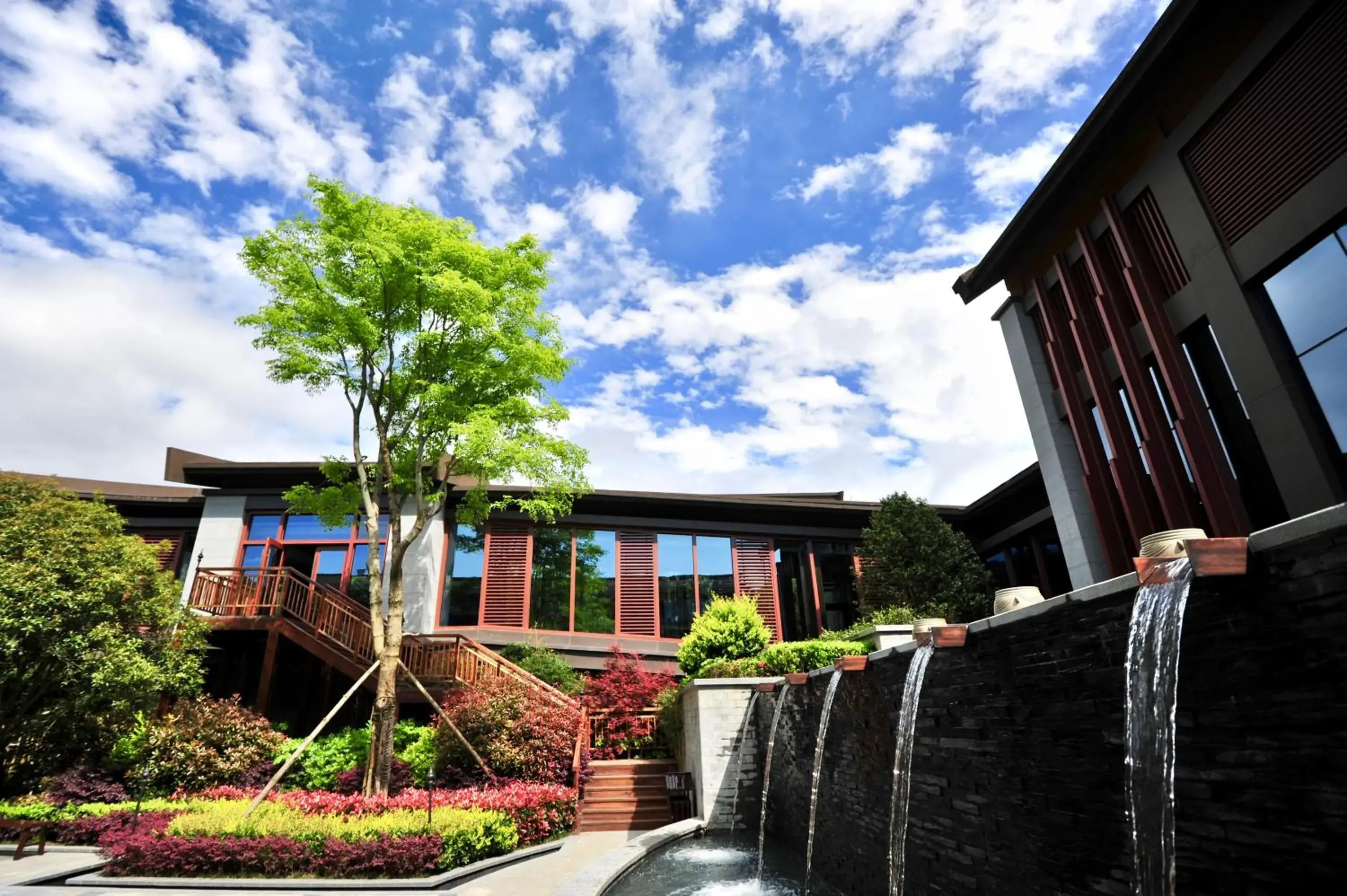 Garden view, Property Building in Anantara Guiyang Resort