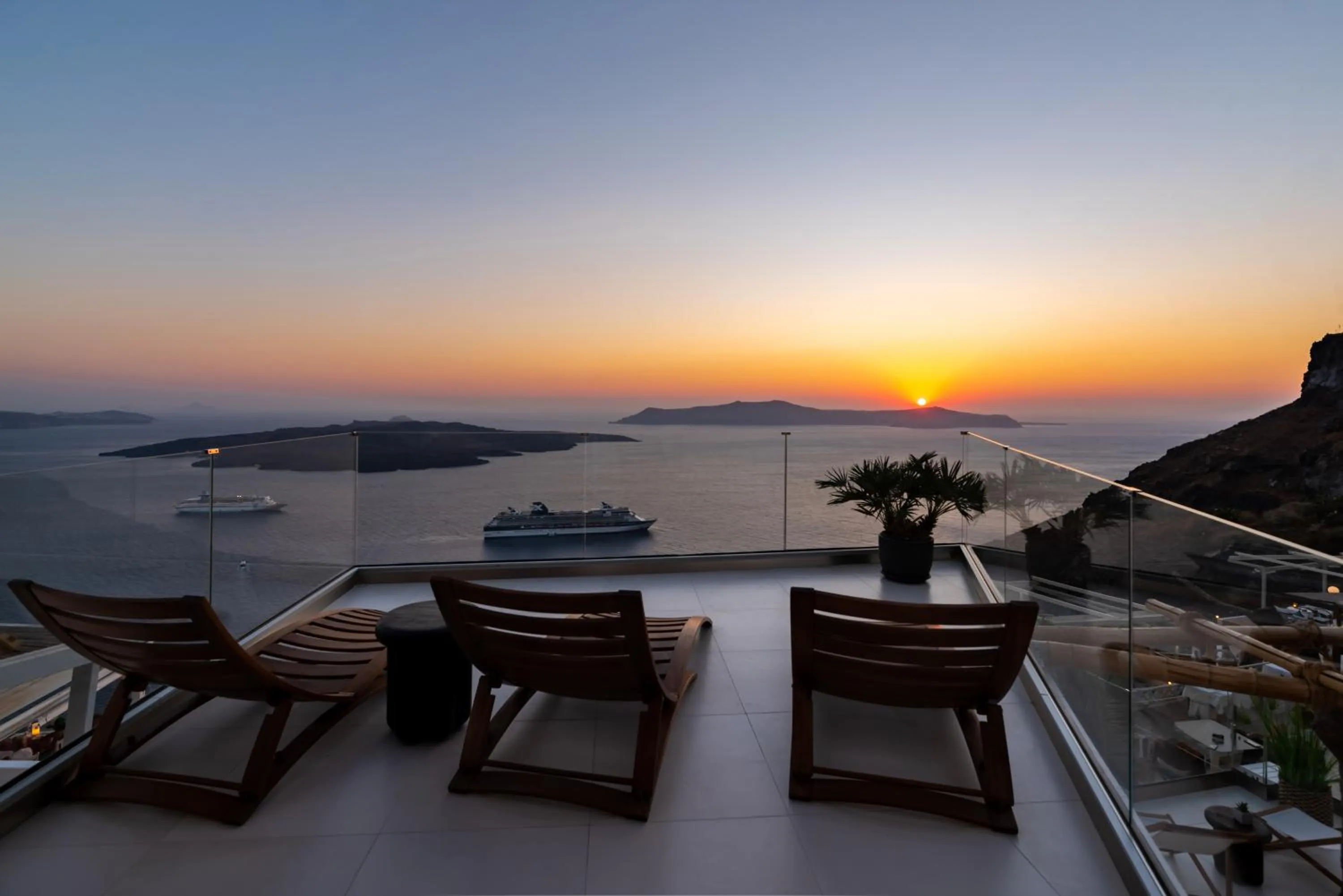 View (from property/room) in Daydream Luxury Suites