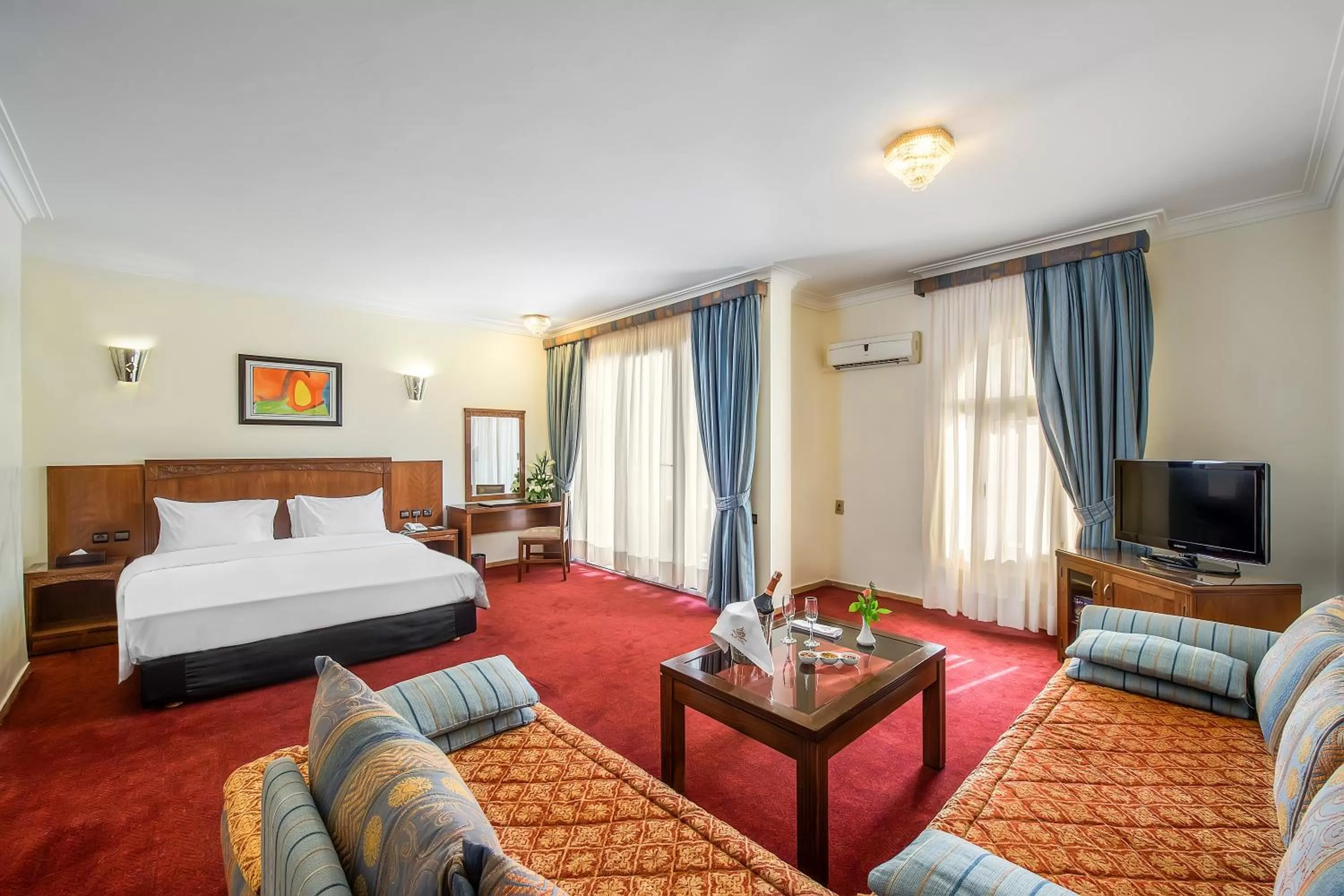 Photo of the whole room, Bed in Hôtel Club Val d'Anfa Casablanca Ocean view