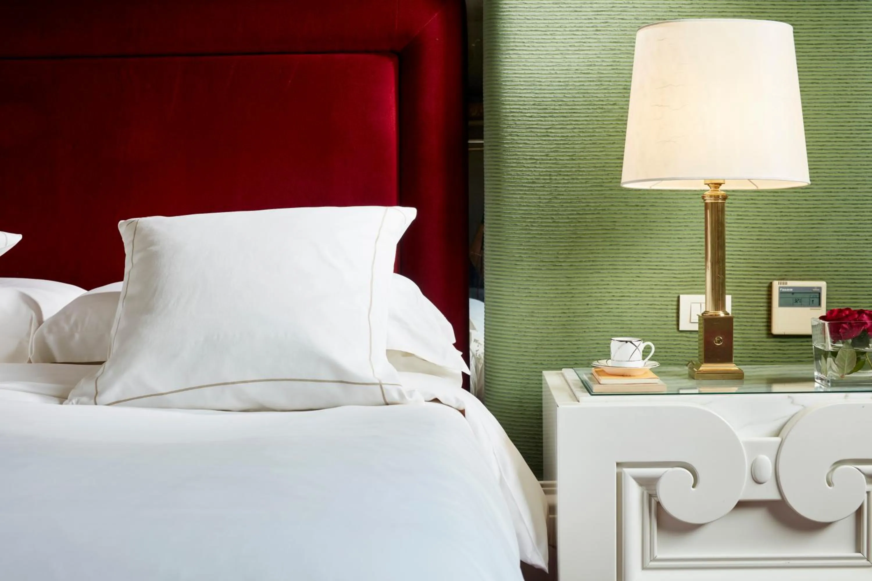 Bed in Hotel Lord Byron - Small Luxury Hotels of the World