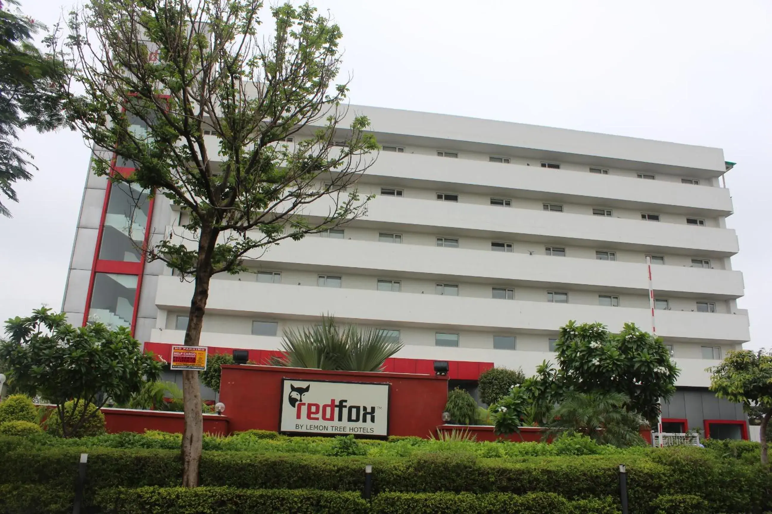 Property building in Red Fox by Lemon Tree Hotels, Jaipur Property building in Red Fox by Lemon Tree Hotels, Jaipur