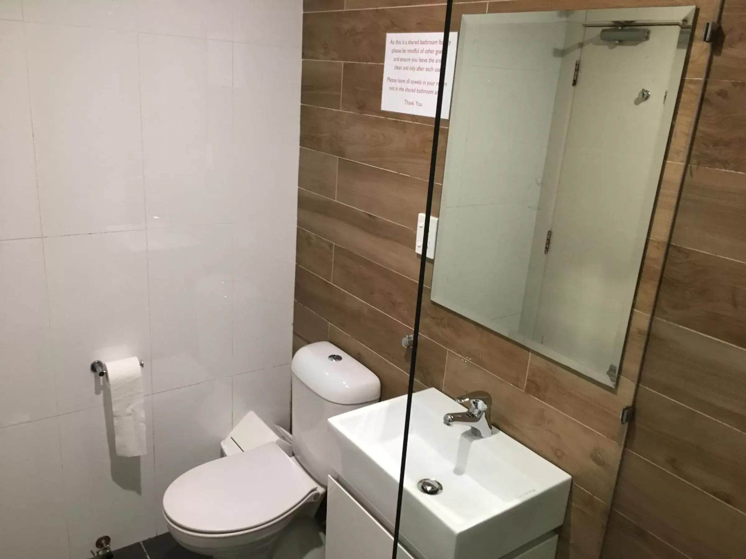 Bathroom in The Premier Hotel Broadmeadow