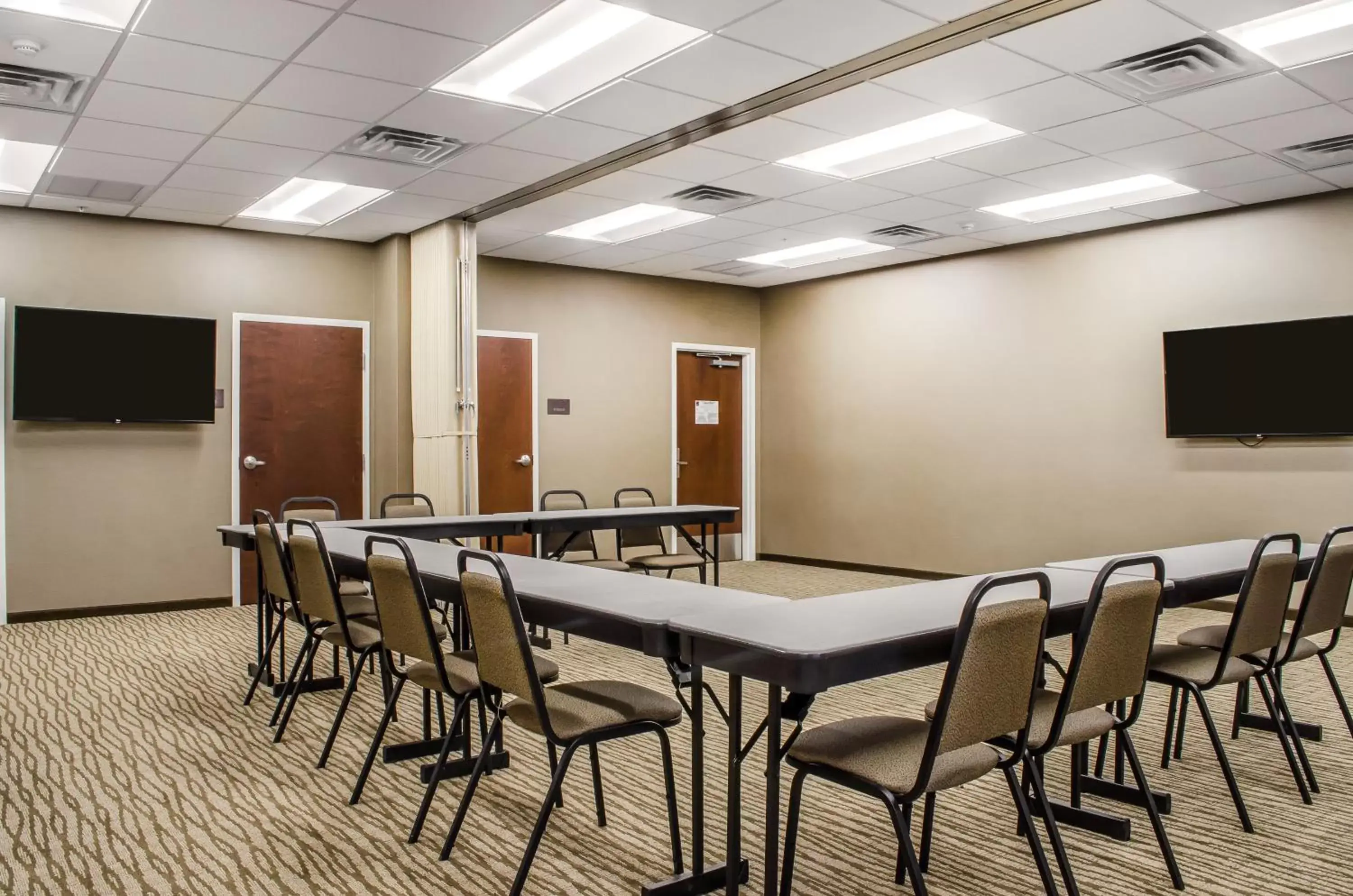 Meeting/conference room, Business Area/Conference Room in Comfort Suites Manheim - Lancaster