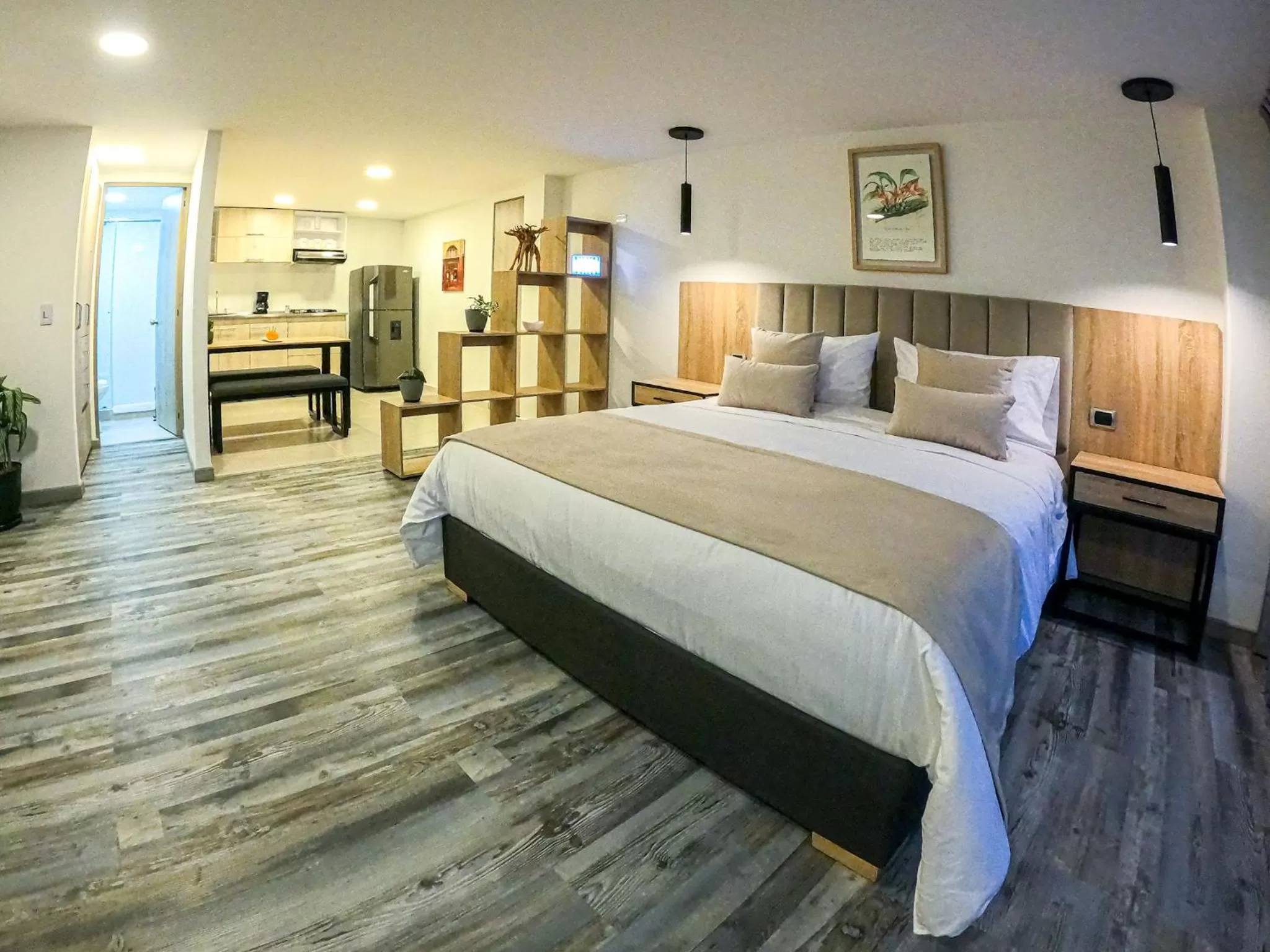 Photo of the whole room, Bed in 86 suites