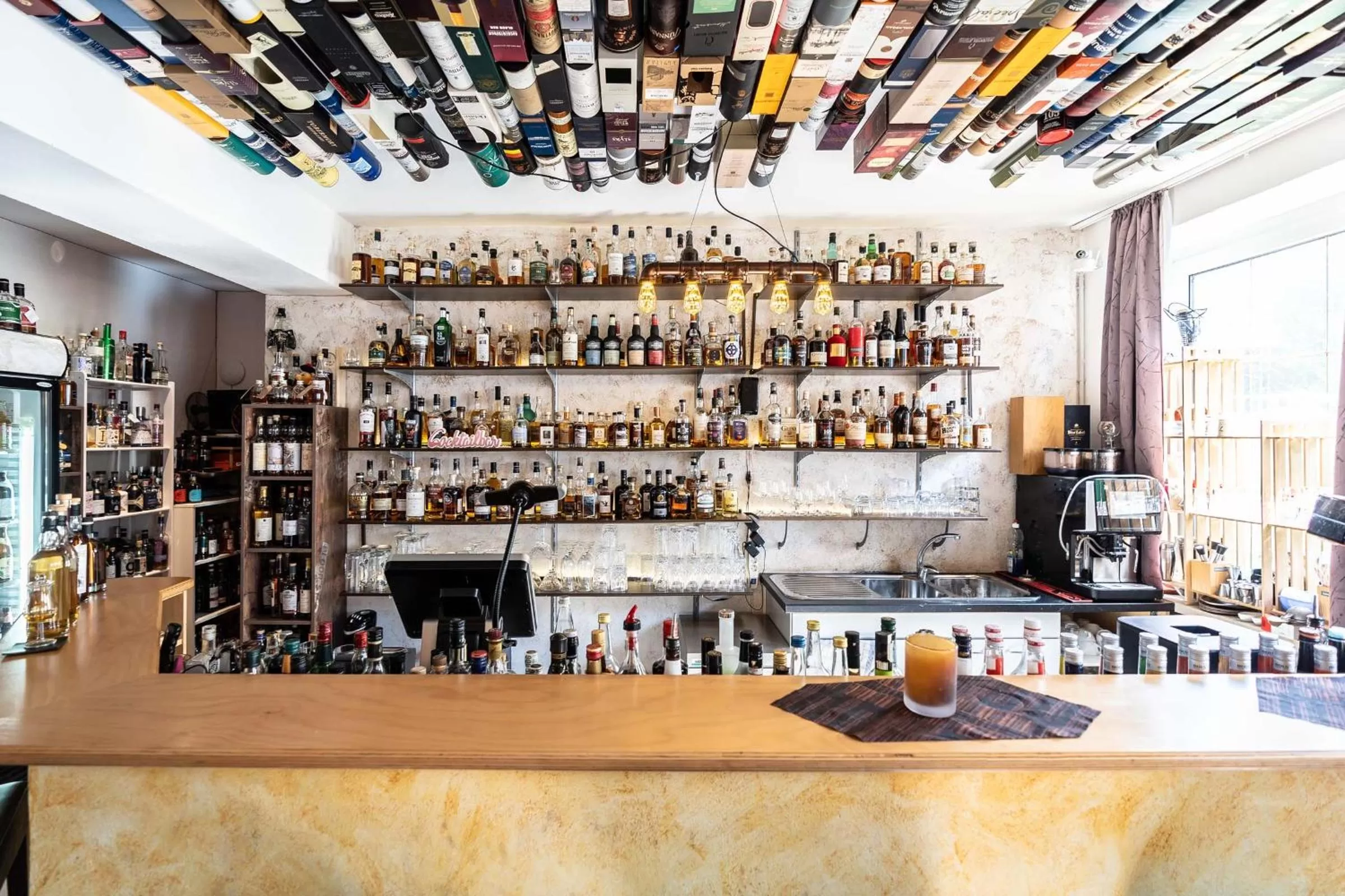 Lounge or bar in Hotel-Gasthof Zum Dragoner