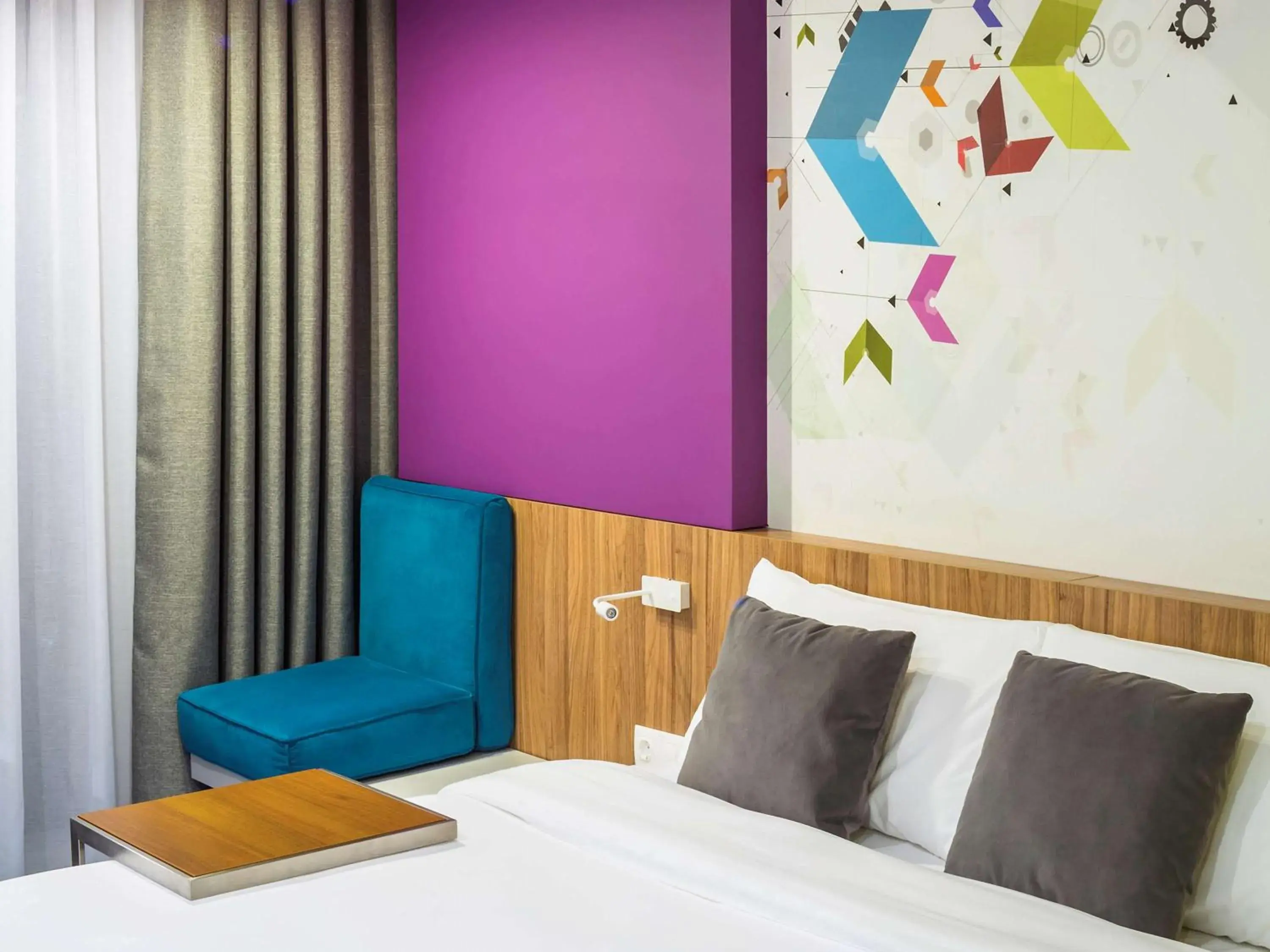 Photo of the whole room, Bed in Ibis Styles Lviv Center