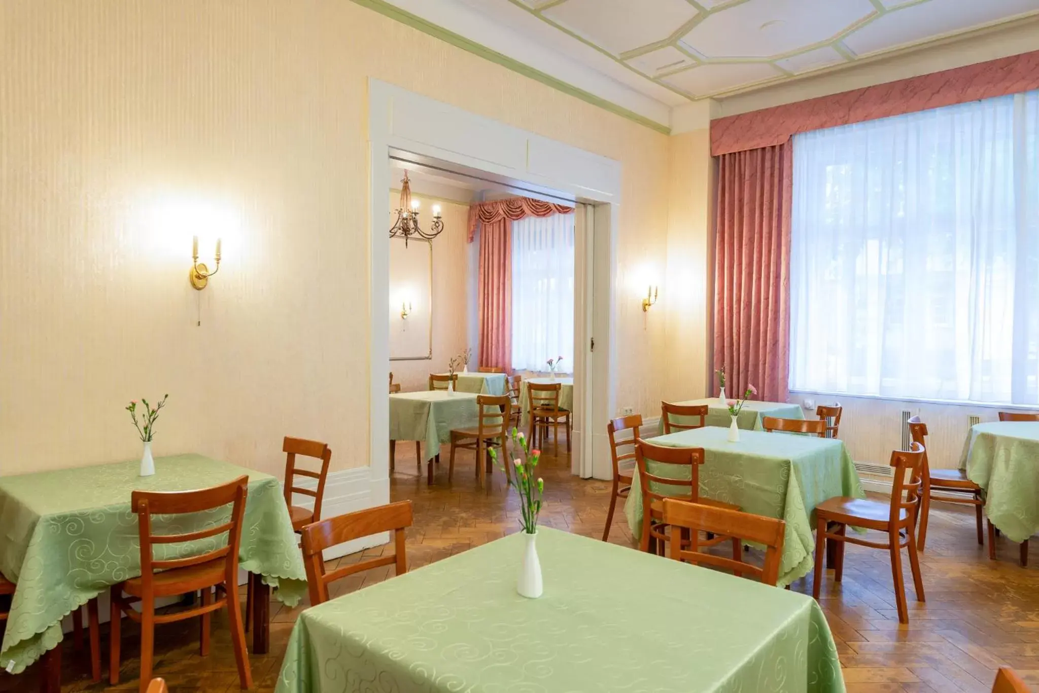 Restaurant/Places to Eat in W22 Hotel am Kurfürstendamm