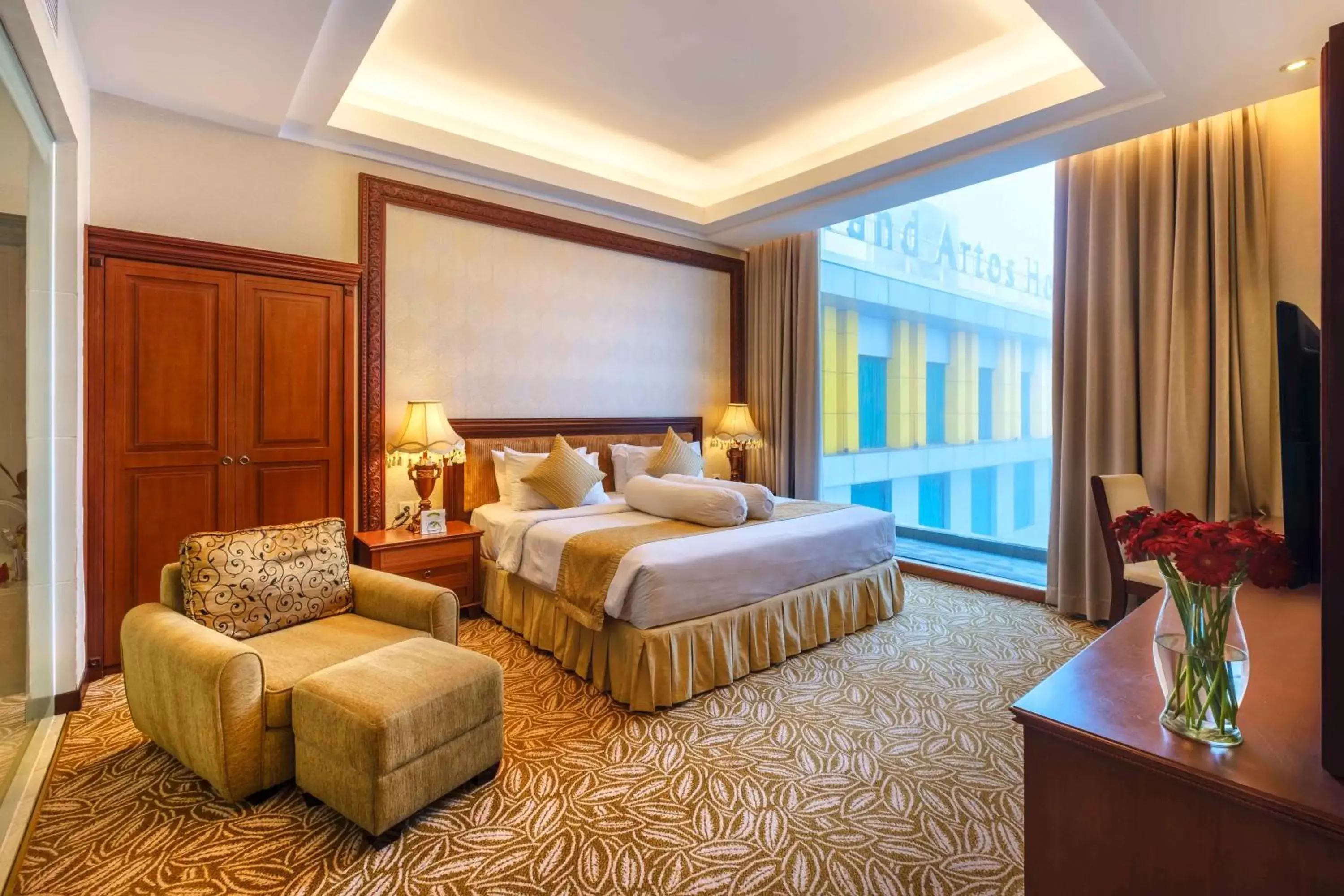 Bedroom, Bed in Grand Artos Hotel & Convention Bedroom, Bed in Grand Artos Hotel & Convention