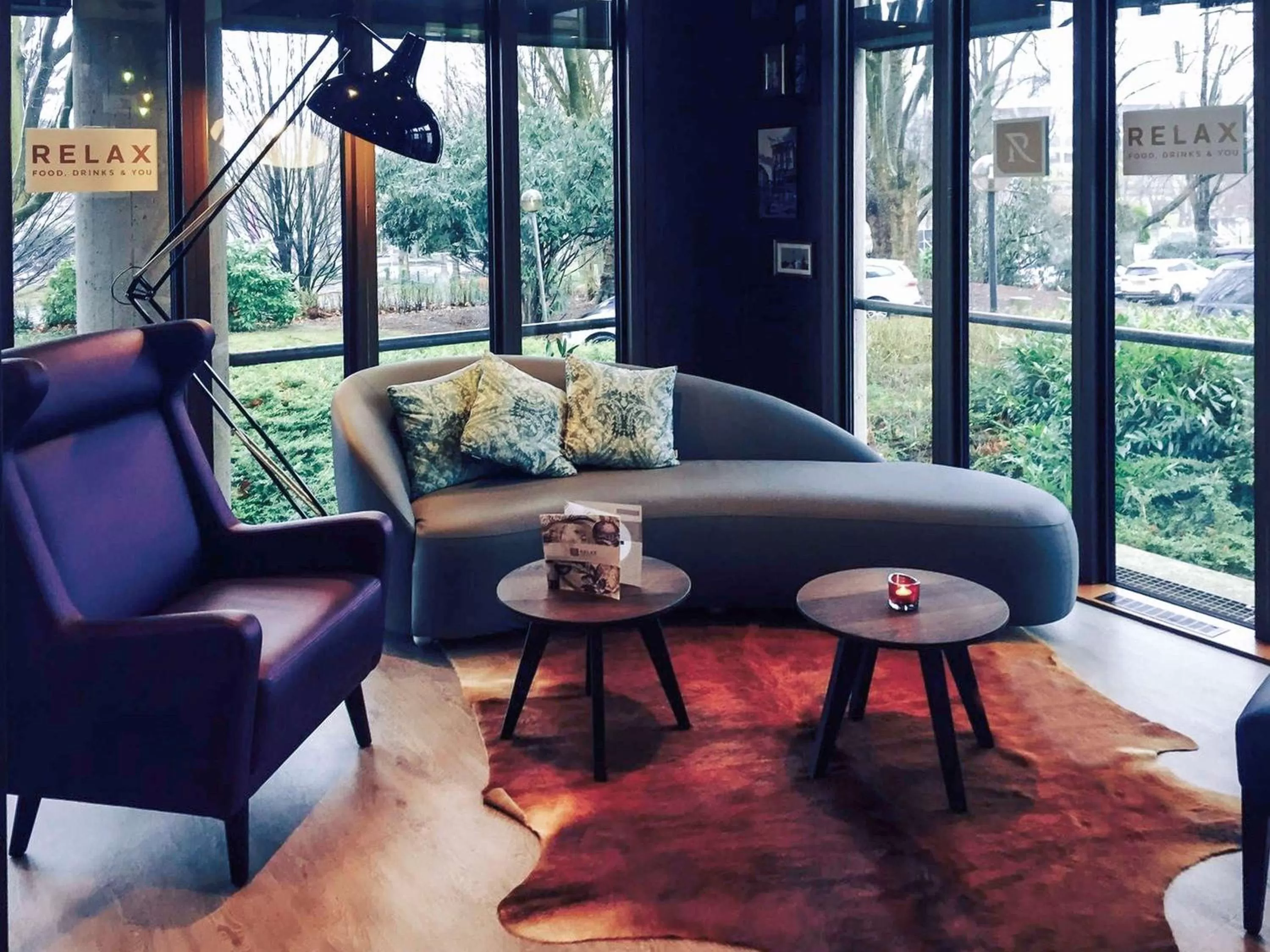 Restaurant/places to eat in Mercure Hotel Dortmund Messe