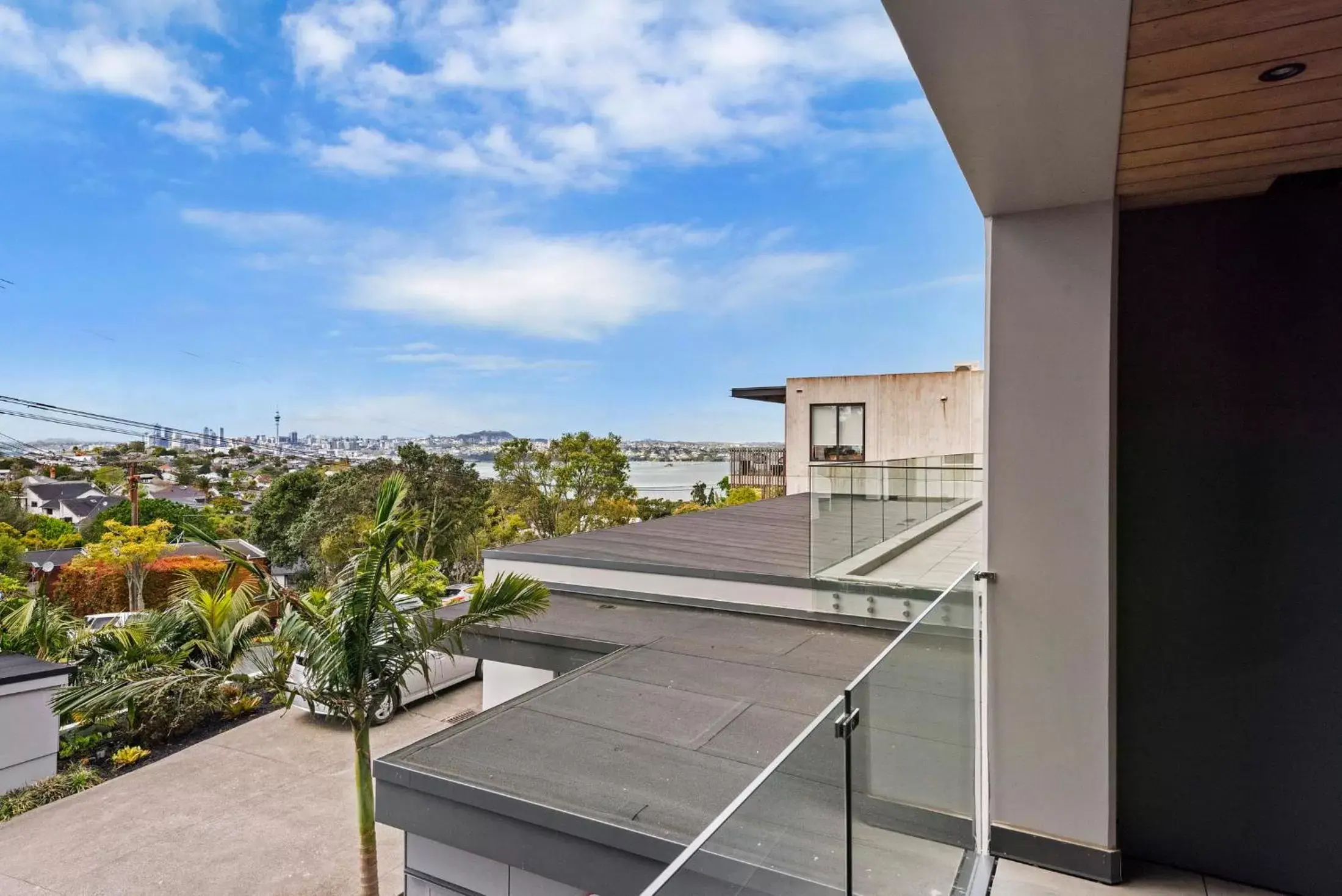 Balcony/Terrace in FERNZ Motel & Apartments Birkenhead