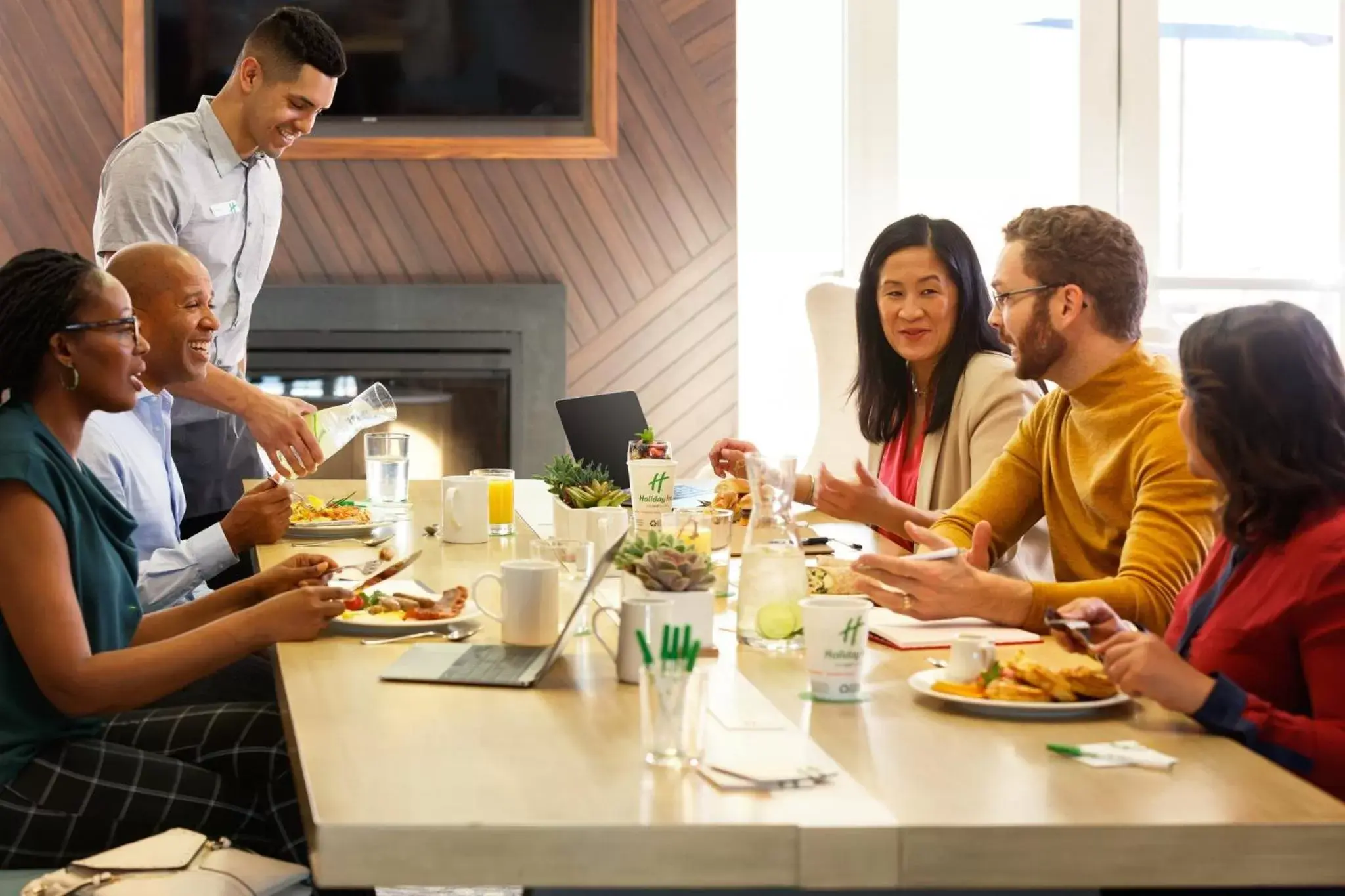 Breakfast in Holiday Inn Lansdale-Hatfield by IHG Breakfast in Holiday Inn Lansdale-Hatfield by IHG