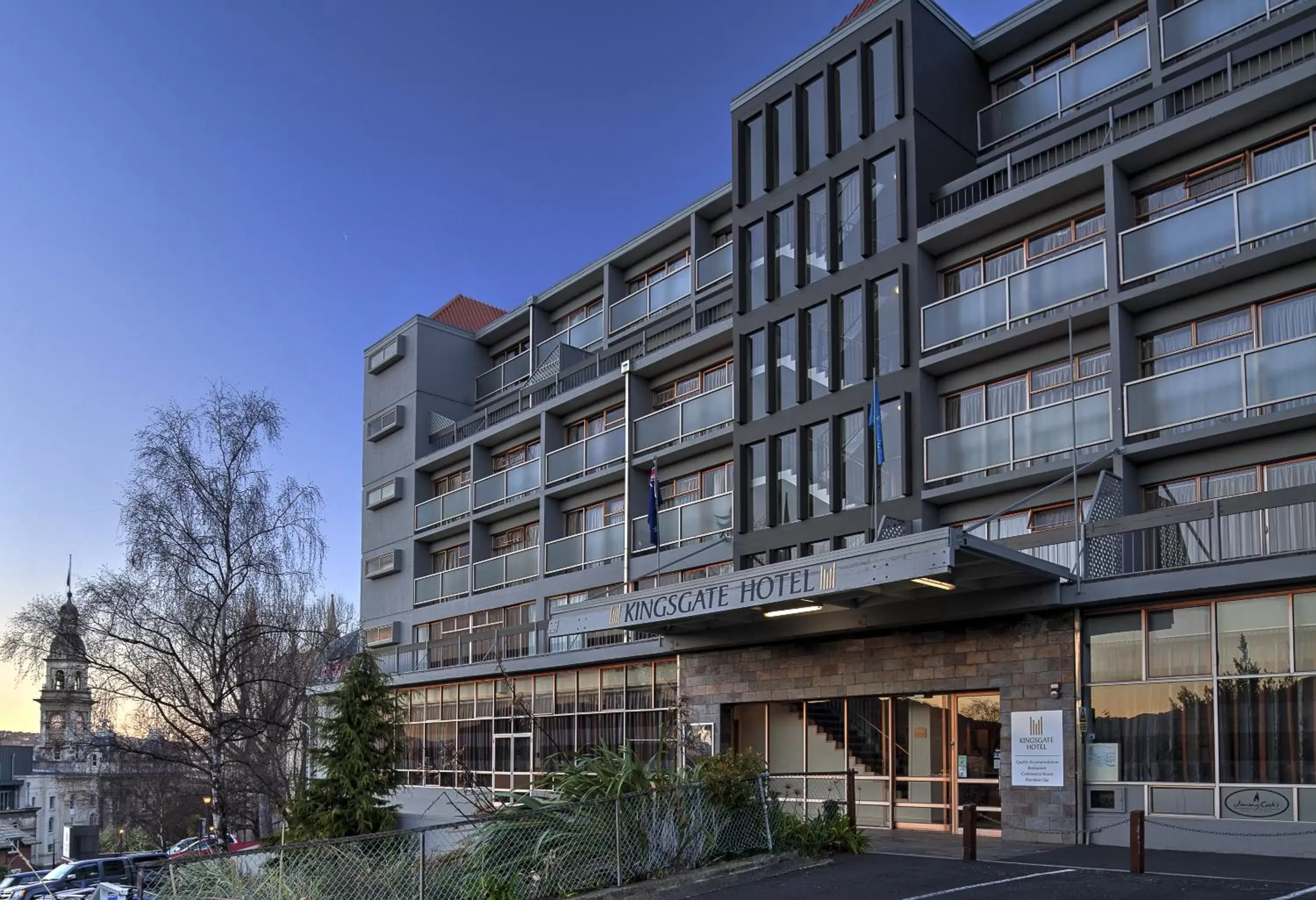 Property building in Kingsgate Hotel Dunedin