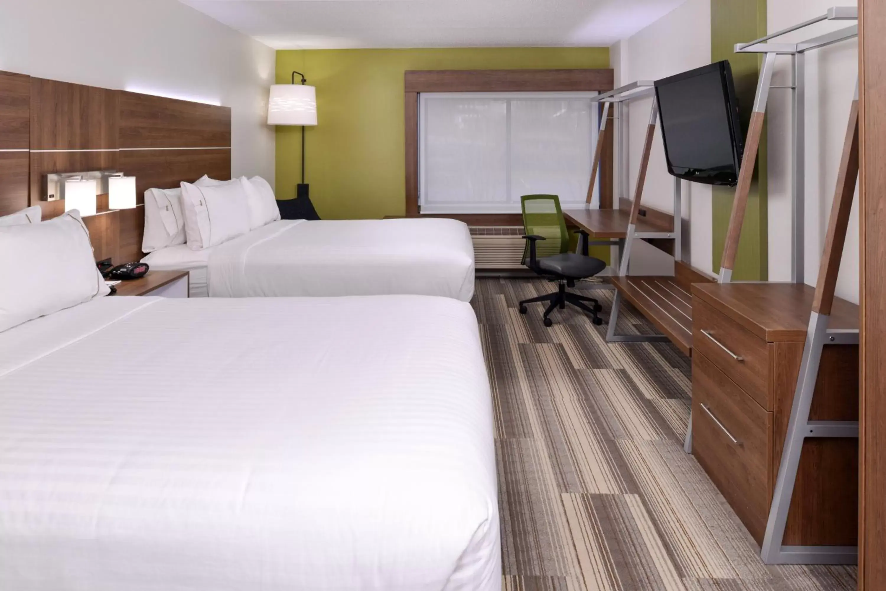 Photo of the whole room, Bed in Holiday Inn Express & Suites Raleigh NE - Medical Ctr Area, an IHG Hotel