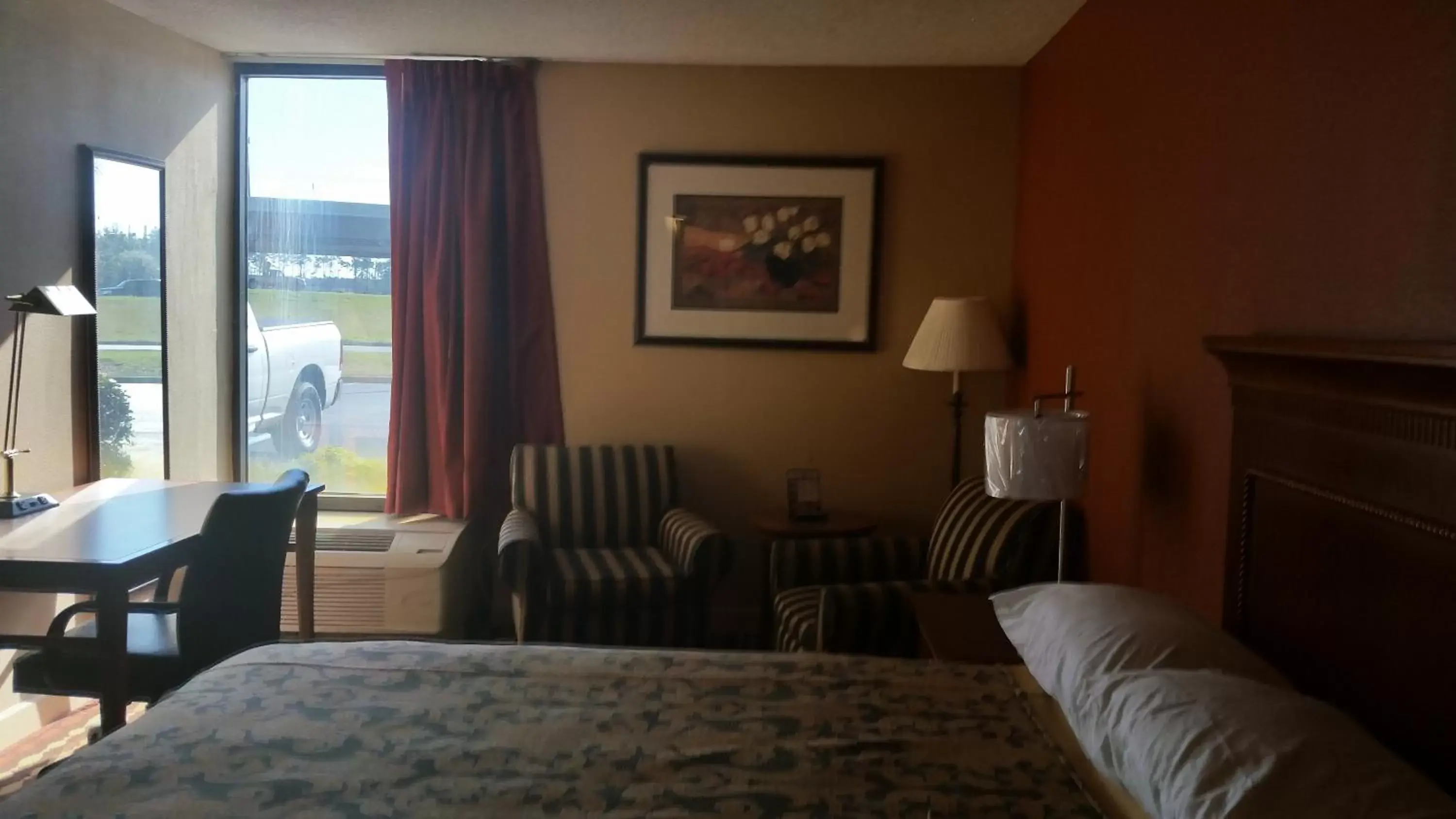 Day, Bed in Super 8 by Wyndham Myrtle Beach/Market Common Area