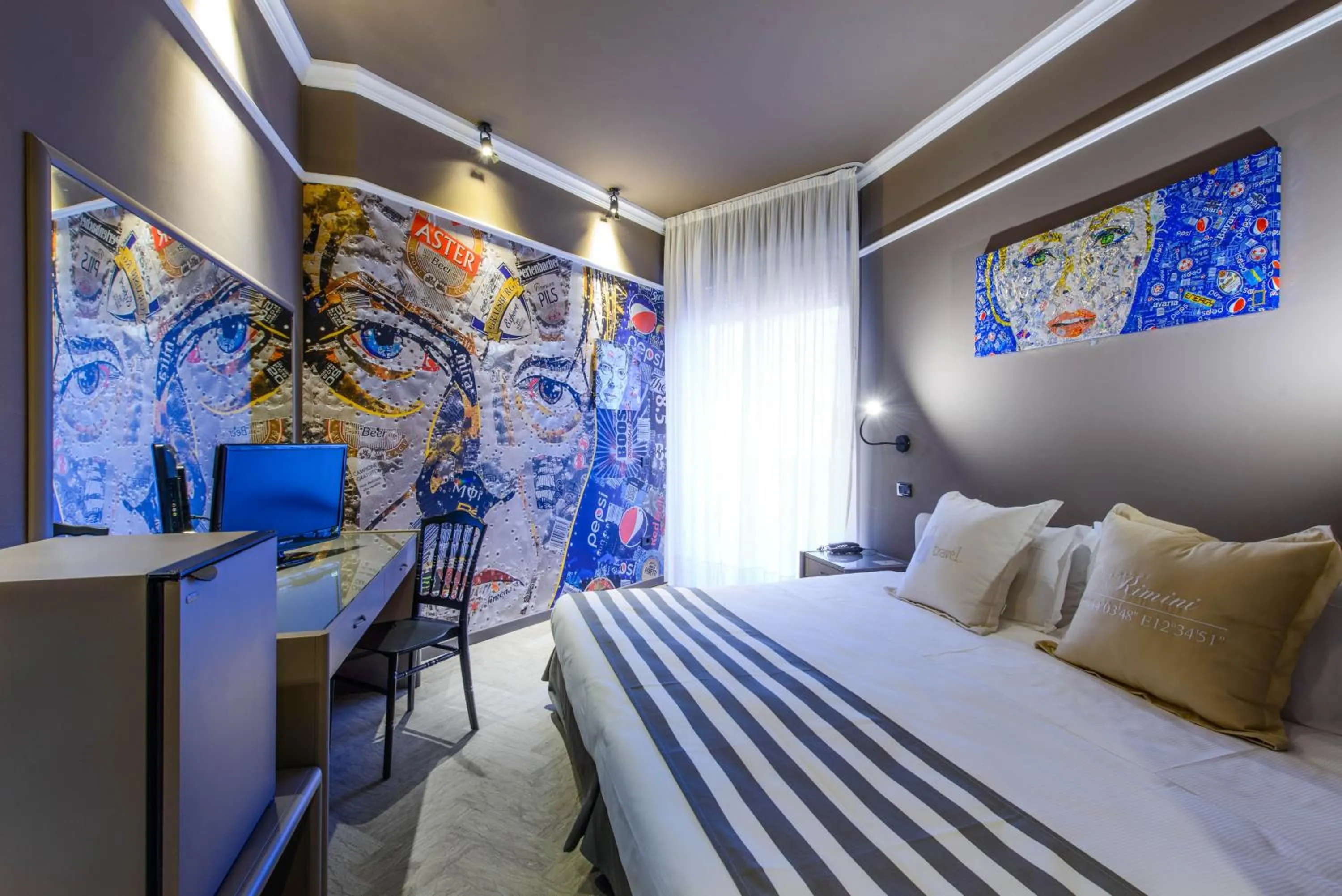 Bedroom, Bed in Admiral Art Hotel