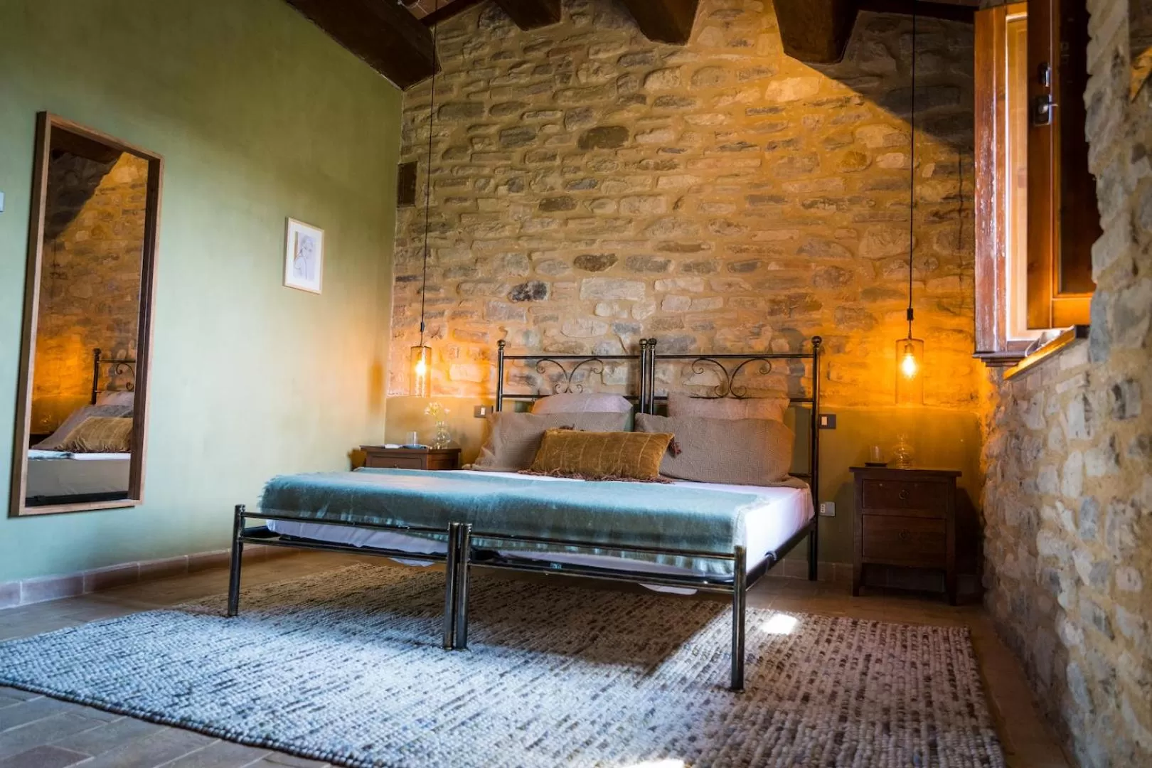 Twin Room with Mountain View in Borgo Castello Panicaglia