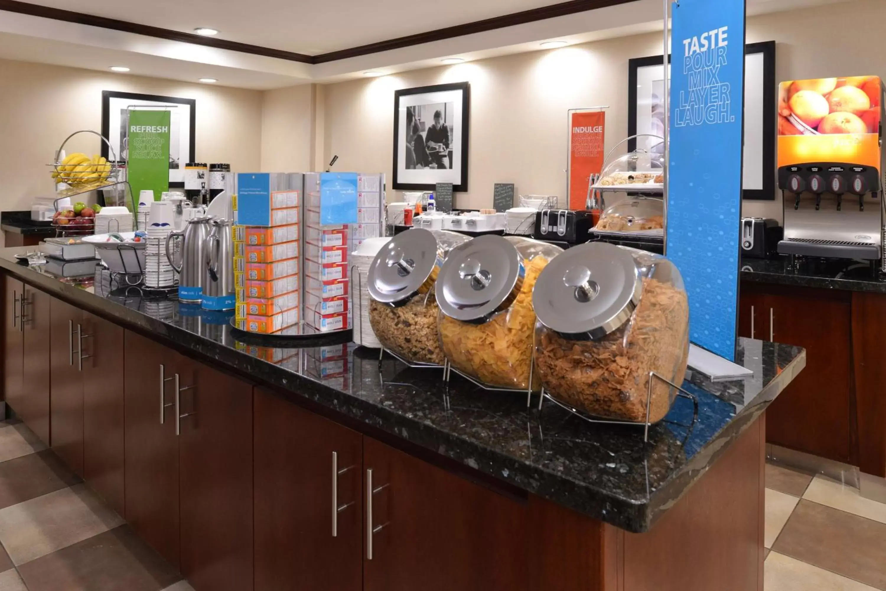 Dining area, Restaurant/Places to Eat in Hampton Inn Alpine