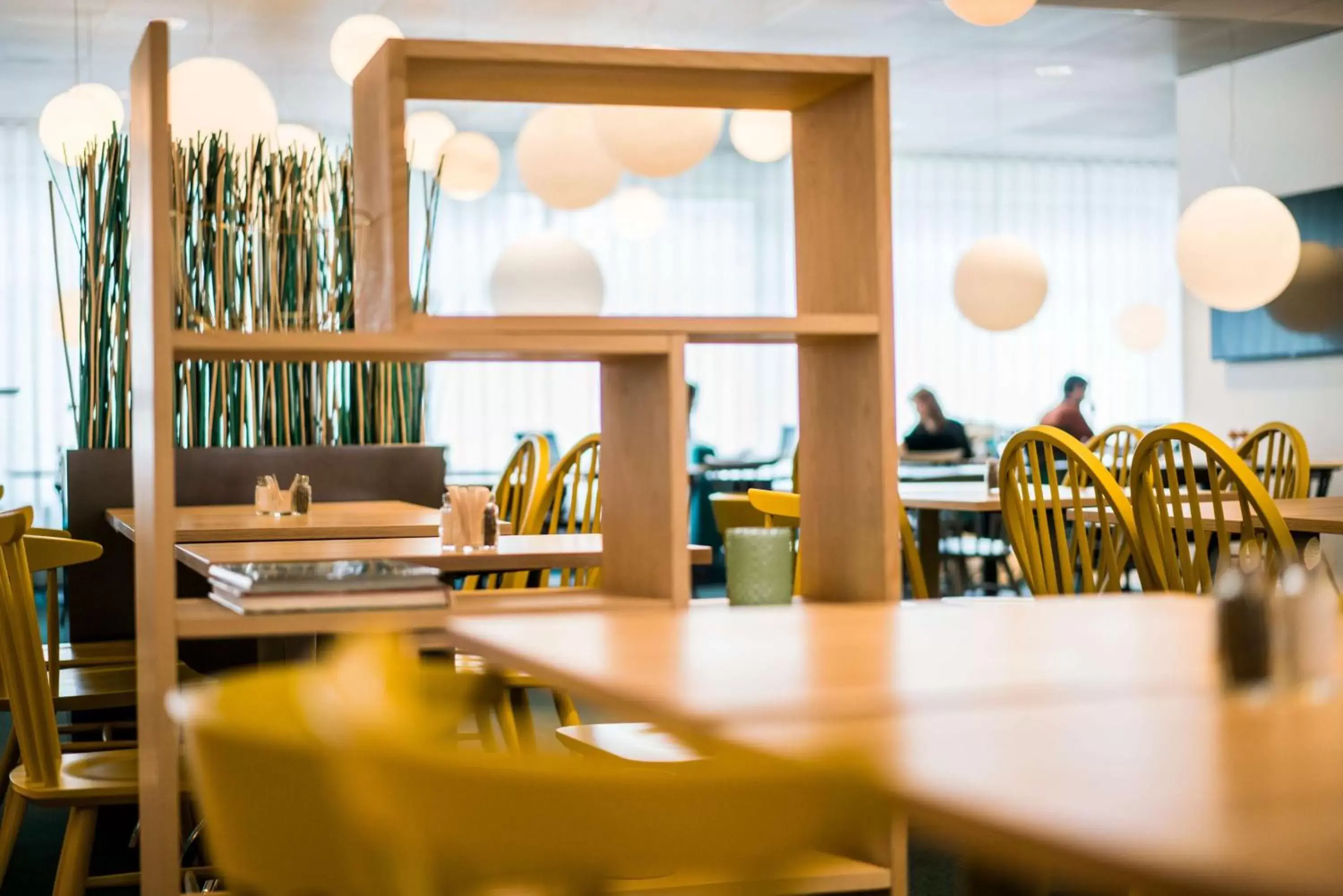 Restaurant/Places to Eat in Scandic Kista