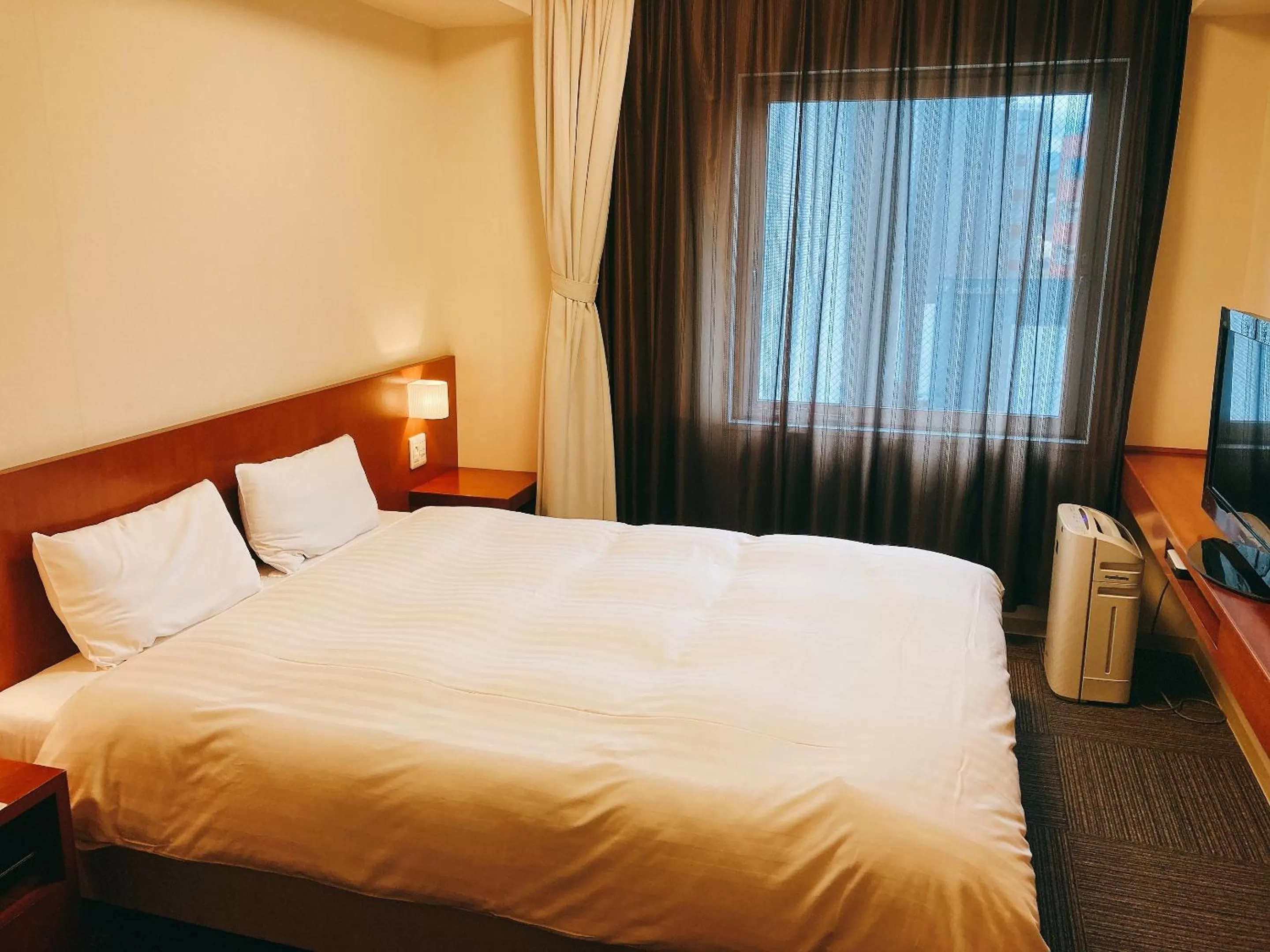 Photo of the whole room, Bed in Dormy Inn Kanazawa Natural Hot Spring