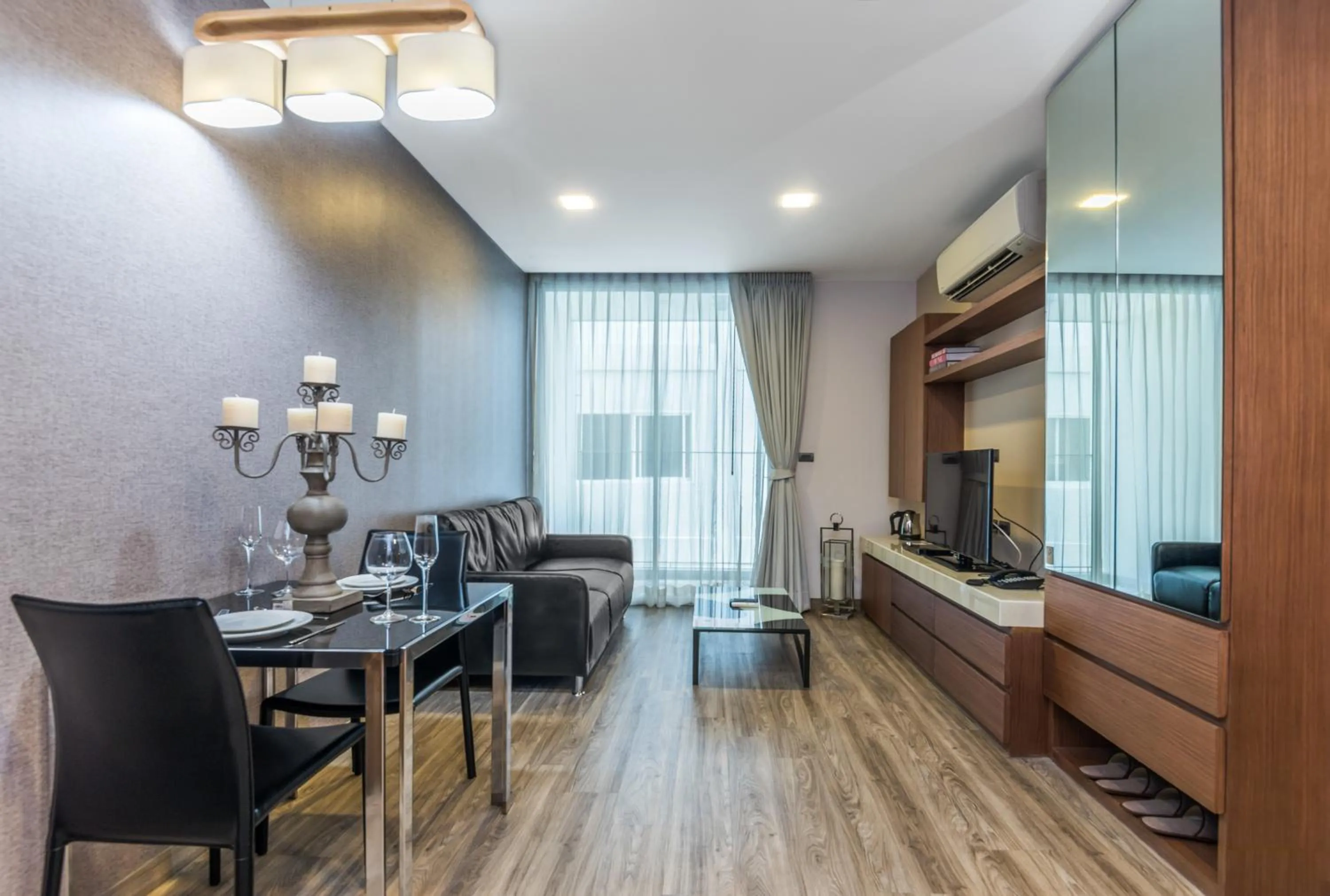 TV and multimedia in Olive Hotel Bangkok 64