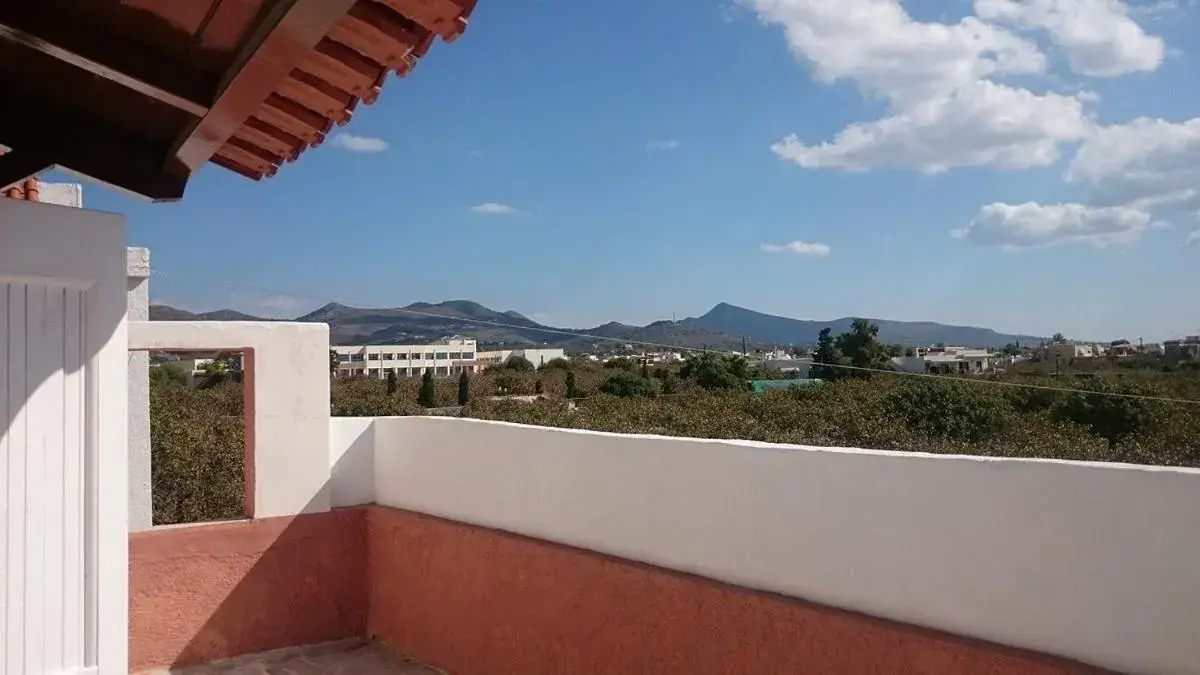 Day, Balcony/Terrace in Miranta Hotel - Apartments & Studios