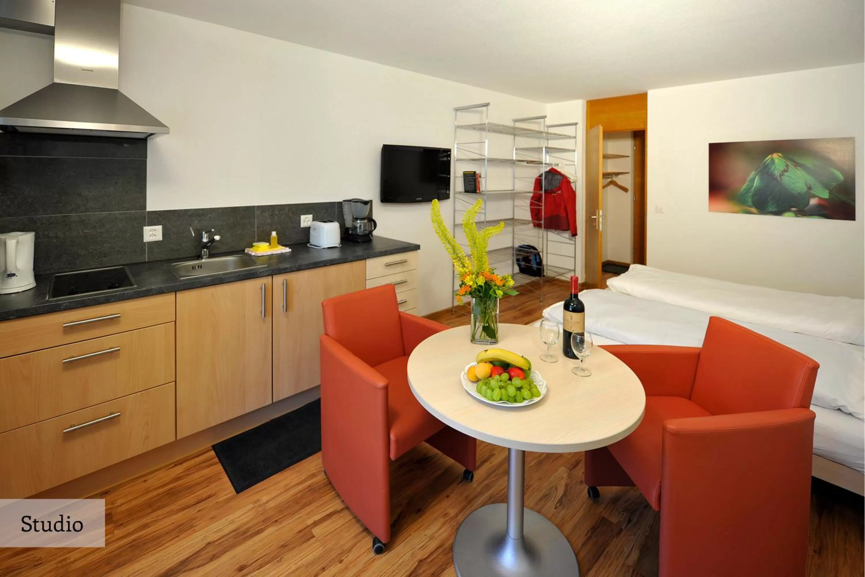 Kitchen or kitchenette in Serviced Apartments by Solaria