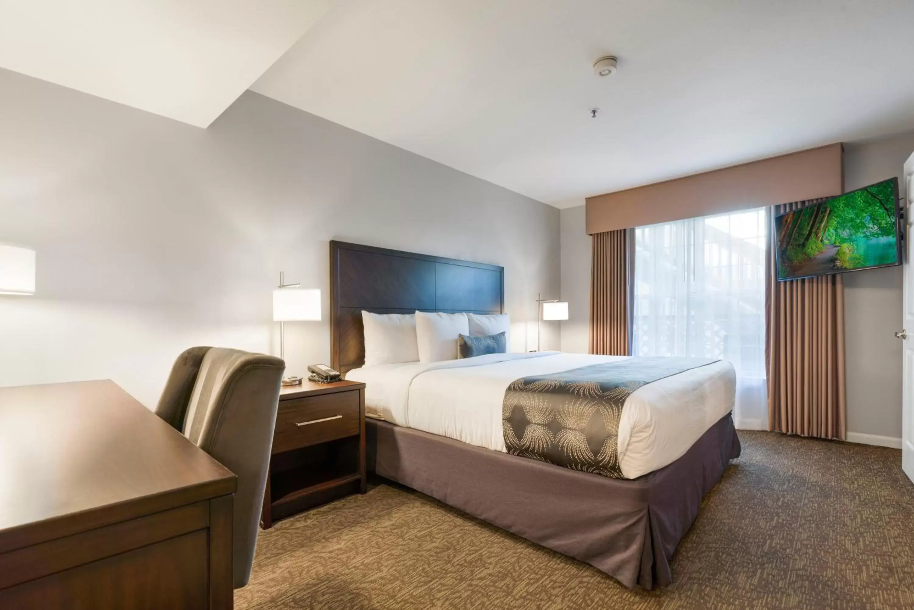 Chase Suites Brea-Fullerton - North Orange County