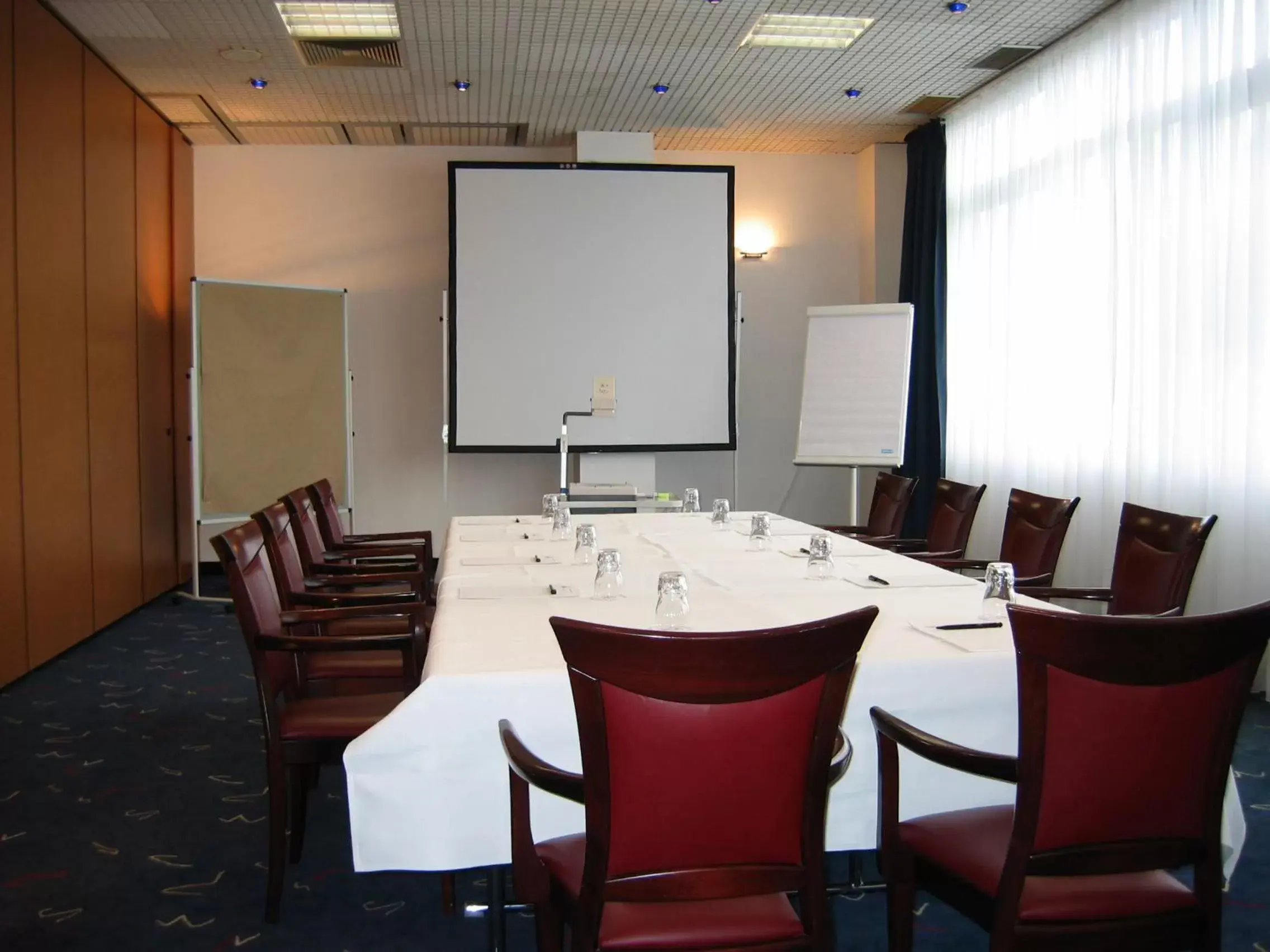 Business facilities, Business Area/Conference Room in Wyndham Garden Duesseldorf Mettmann