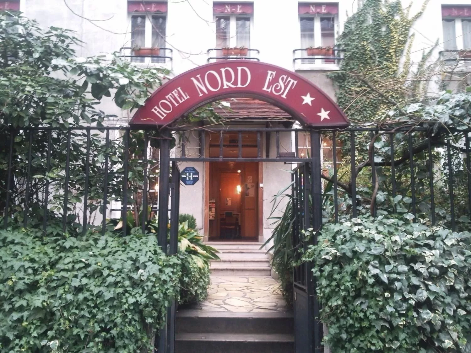 Facade/entrance in Nord Est Hotel