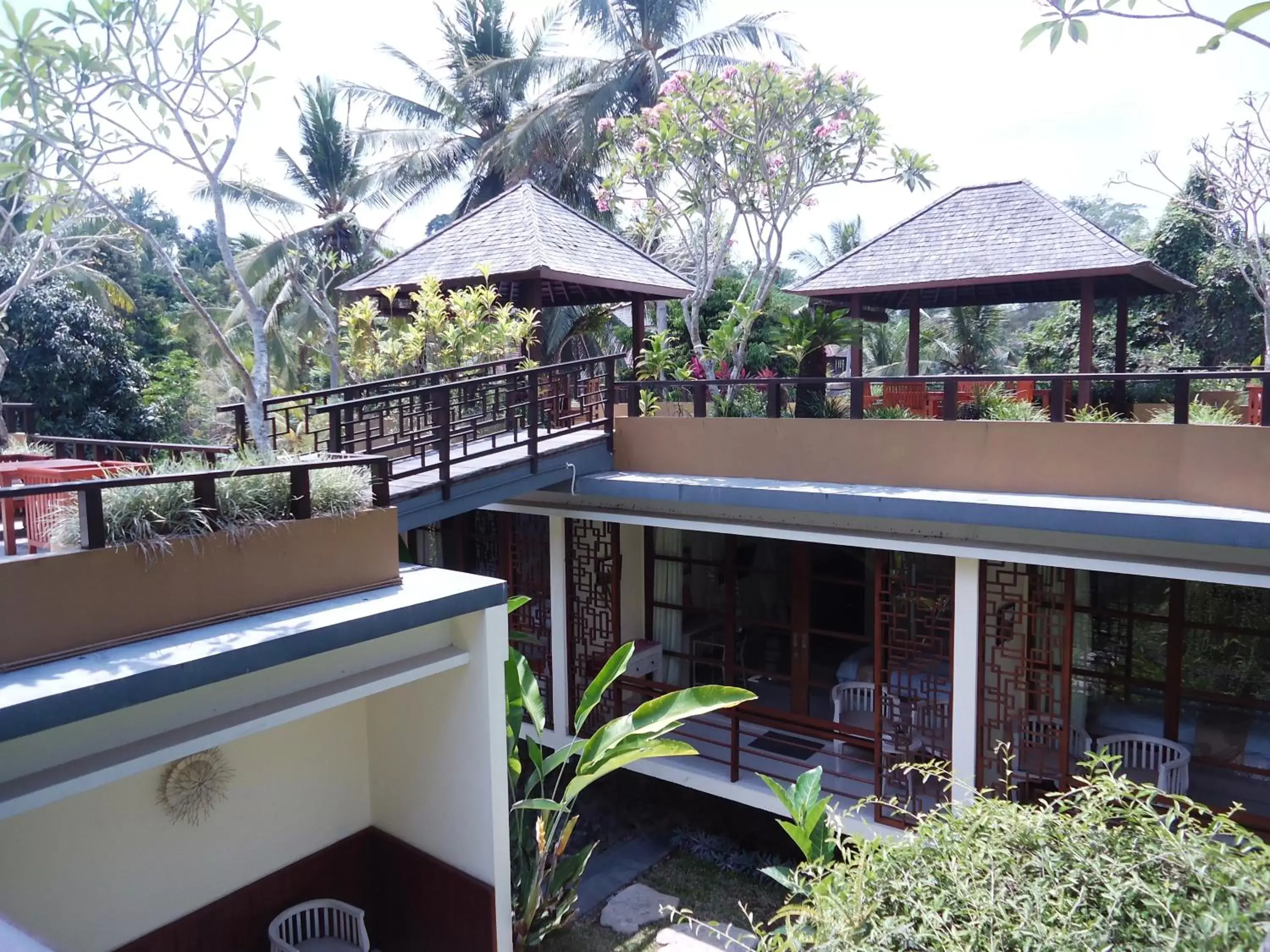 Facade/entrance in Labak River Hotel by EPS Facade/entrance in Labak River Hotel by EPS