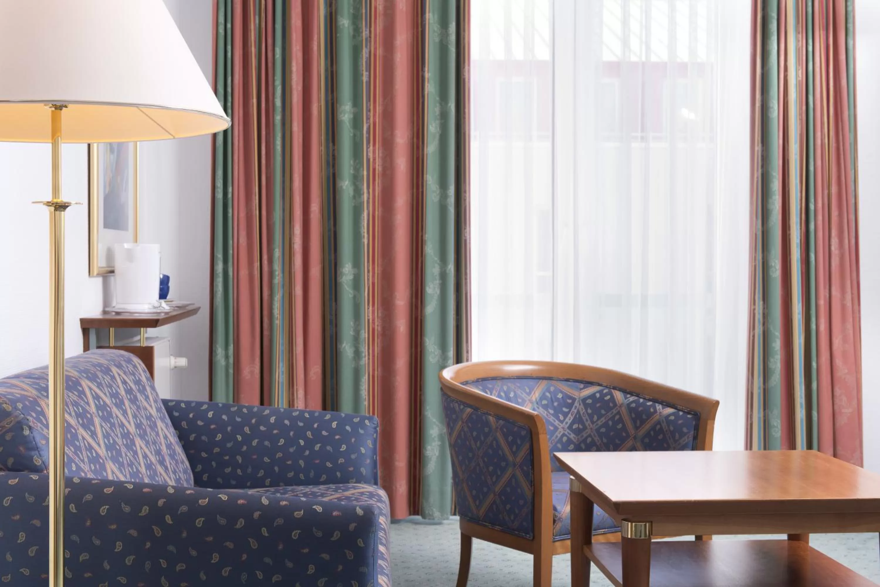 Seating area in Congress Hotel Weimar by Mercure